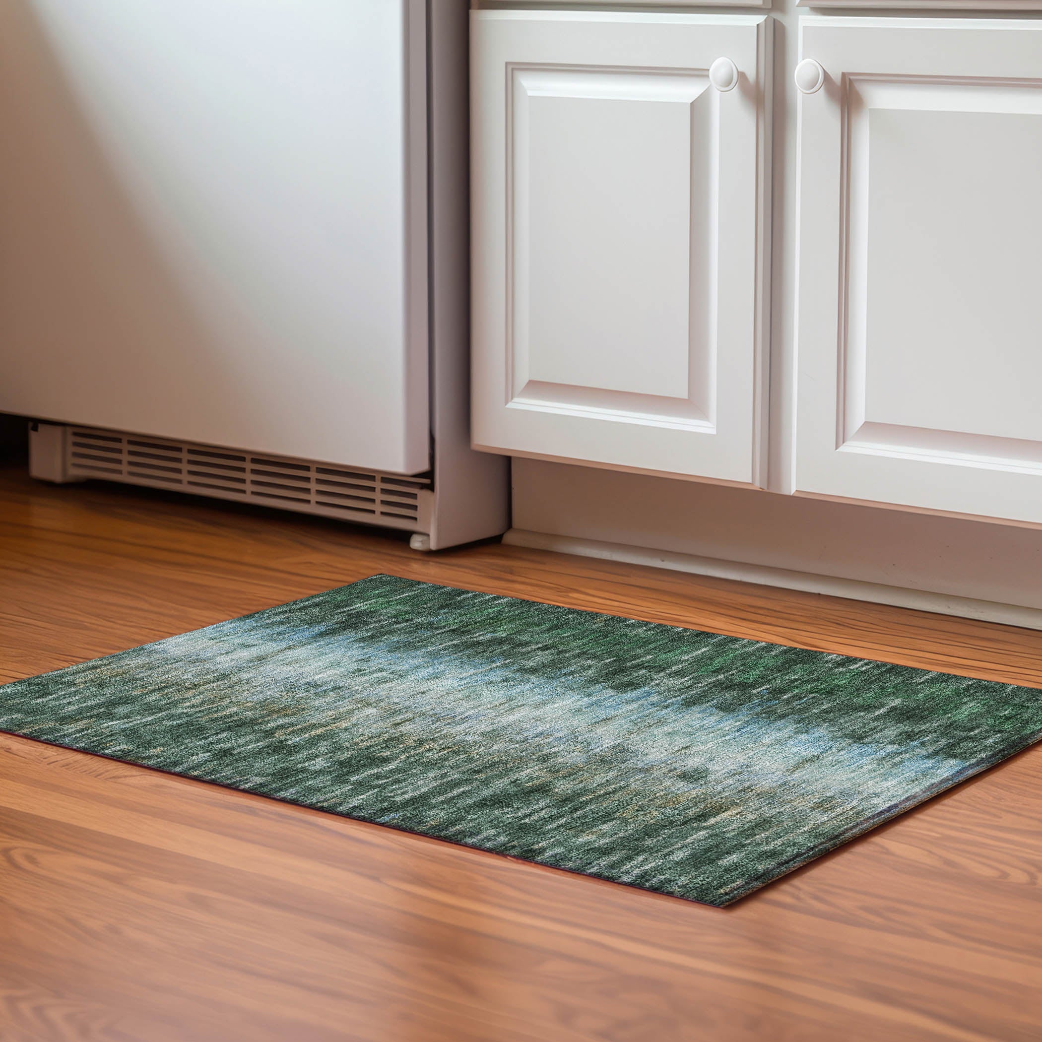 Sintra Machine Washable Transitional Emerald Green Rug 1'8" x 2'6" #shape_Rectangle