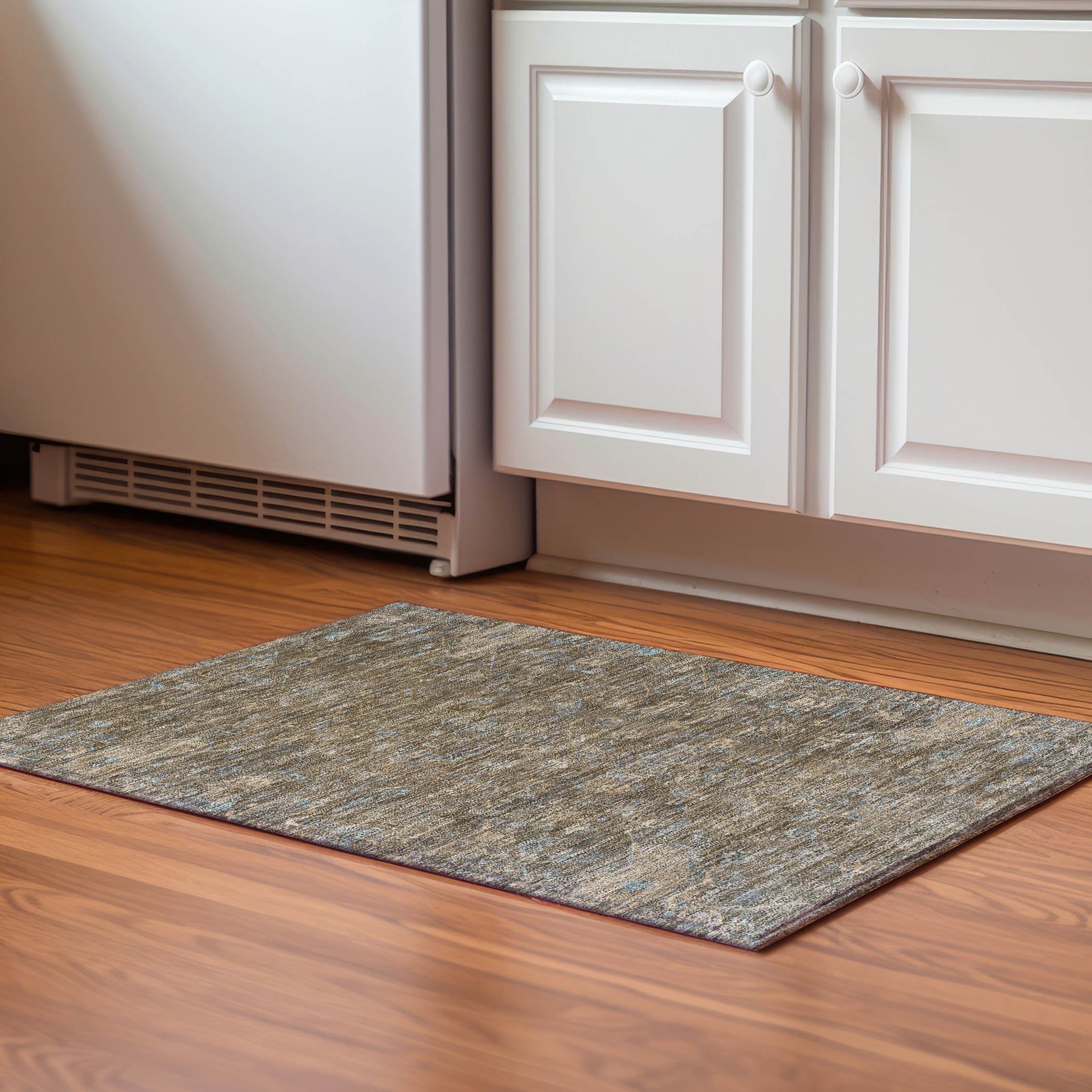 Oaxaca Machine Washable Traditional Brown Rug 1'8" x 2'6" #shape_Rectangle