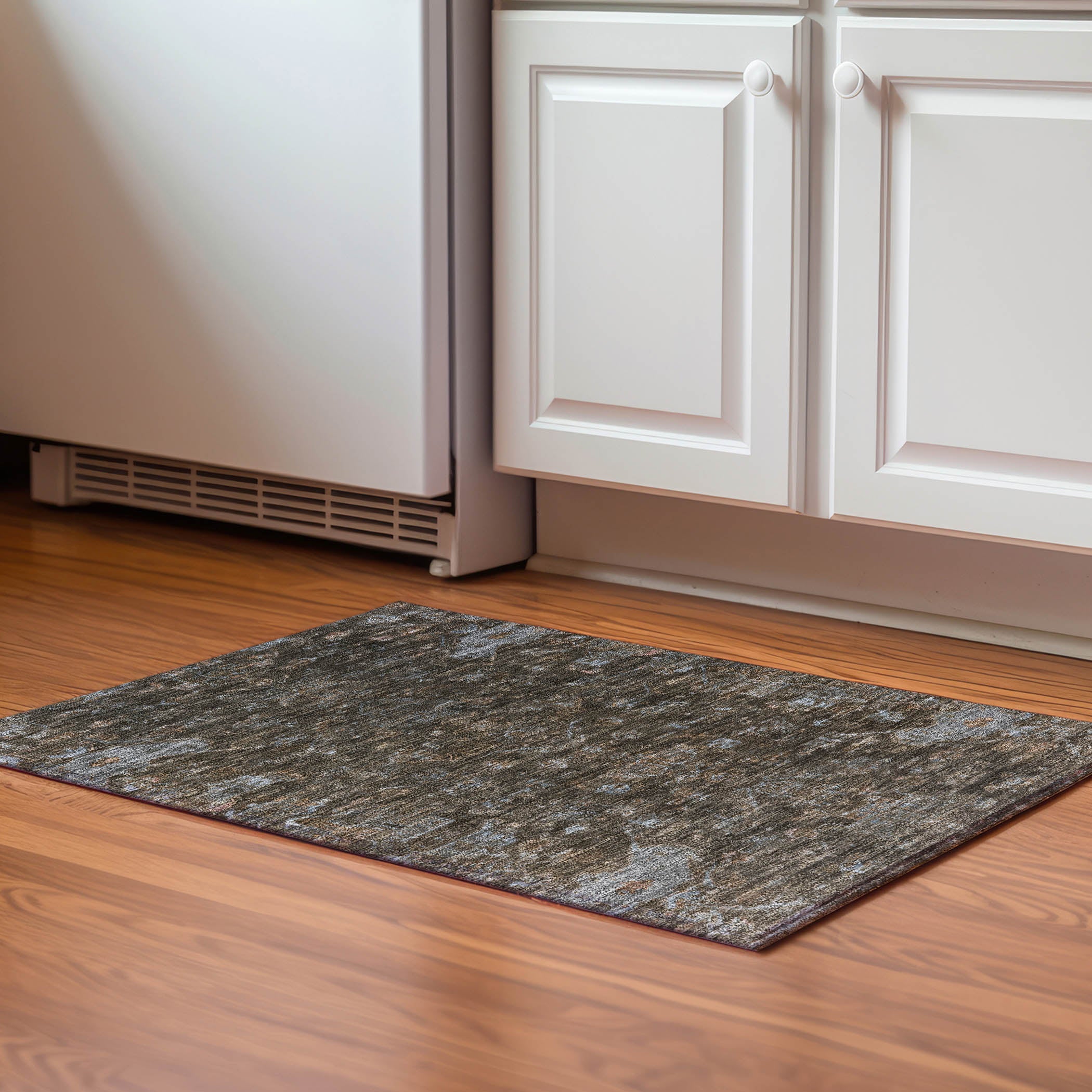 Oaxaca Machine Washable Traditional Chocolate Brown Rug 1'8" x 2'6" #shape_Rectangle