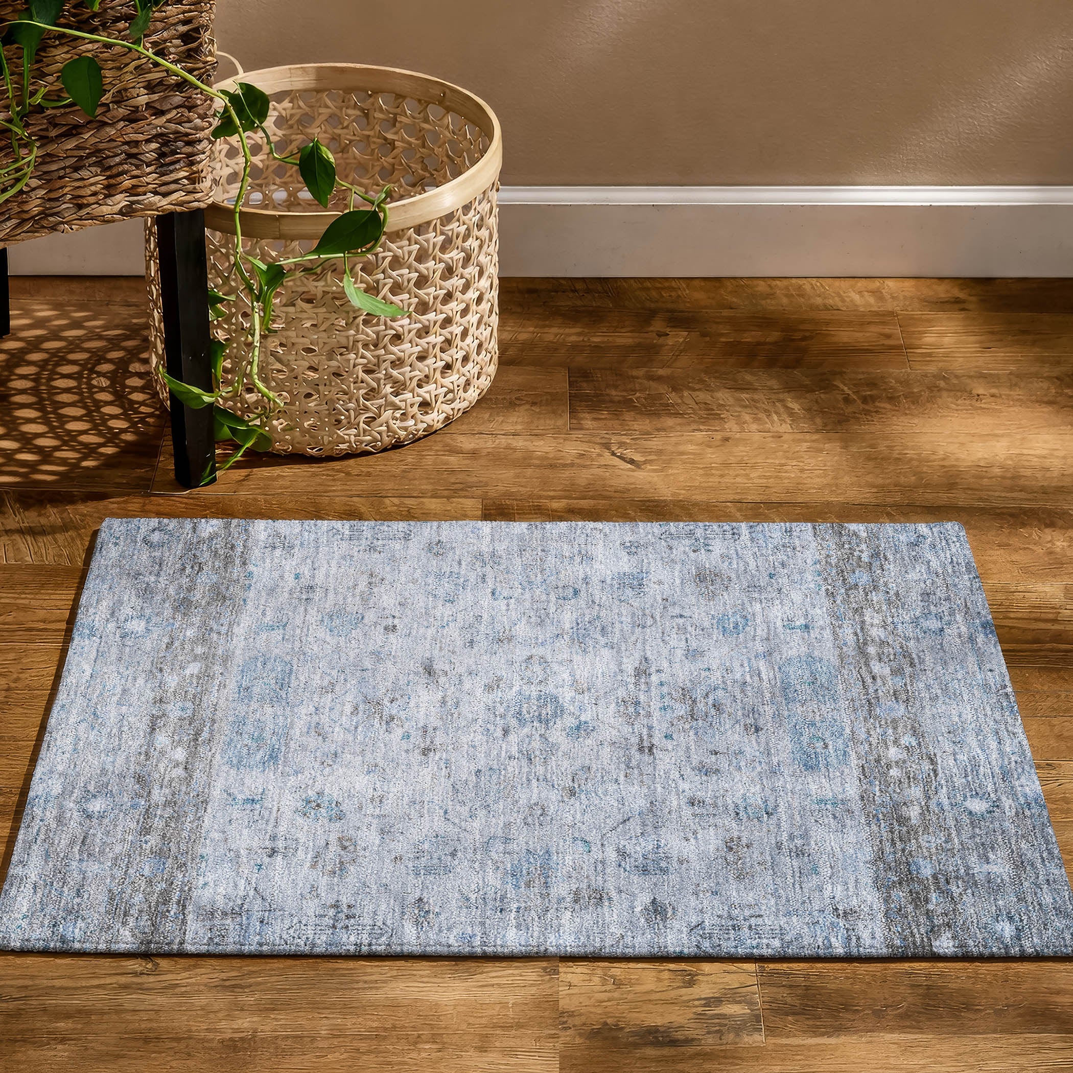 Florence Machine Washable Traditional Sky Blue Rug 1'8" x 2'6" #shape_Rectangle