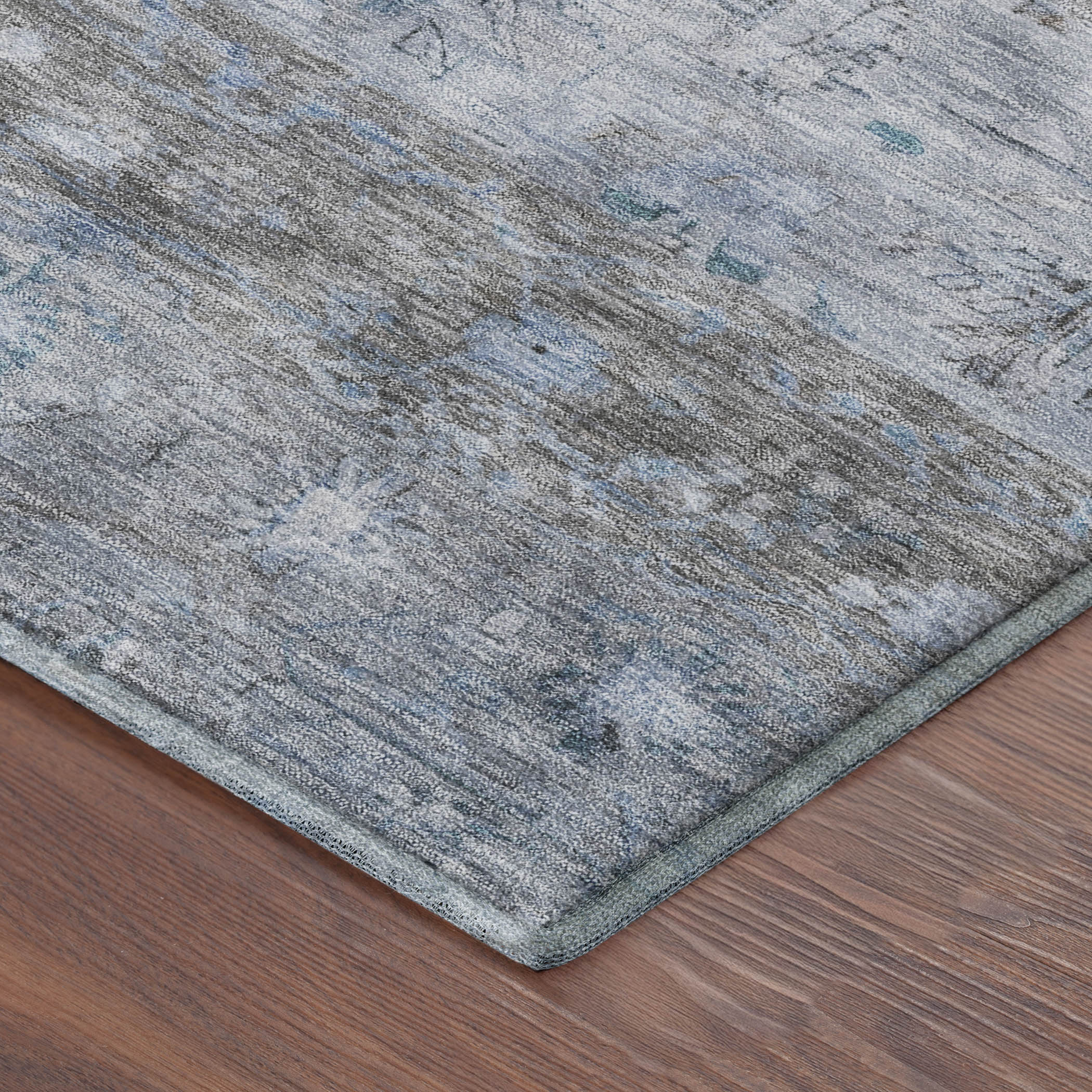 Florence Machine Washable Traditional Sky Blue Rug 1'8" x 2'6" #shape_Rectangle