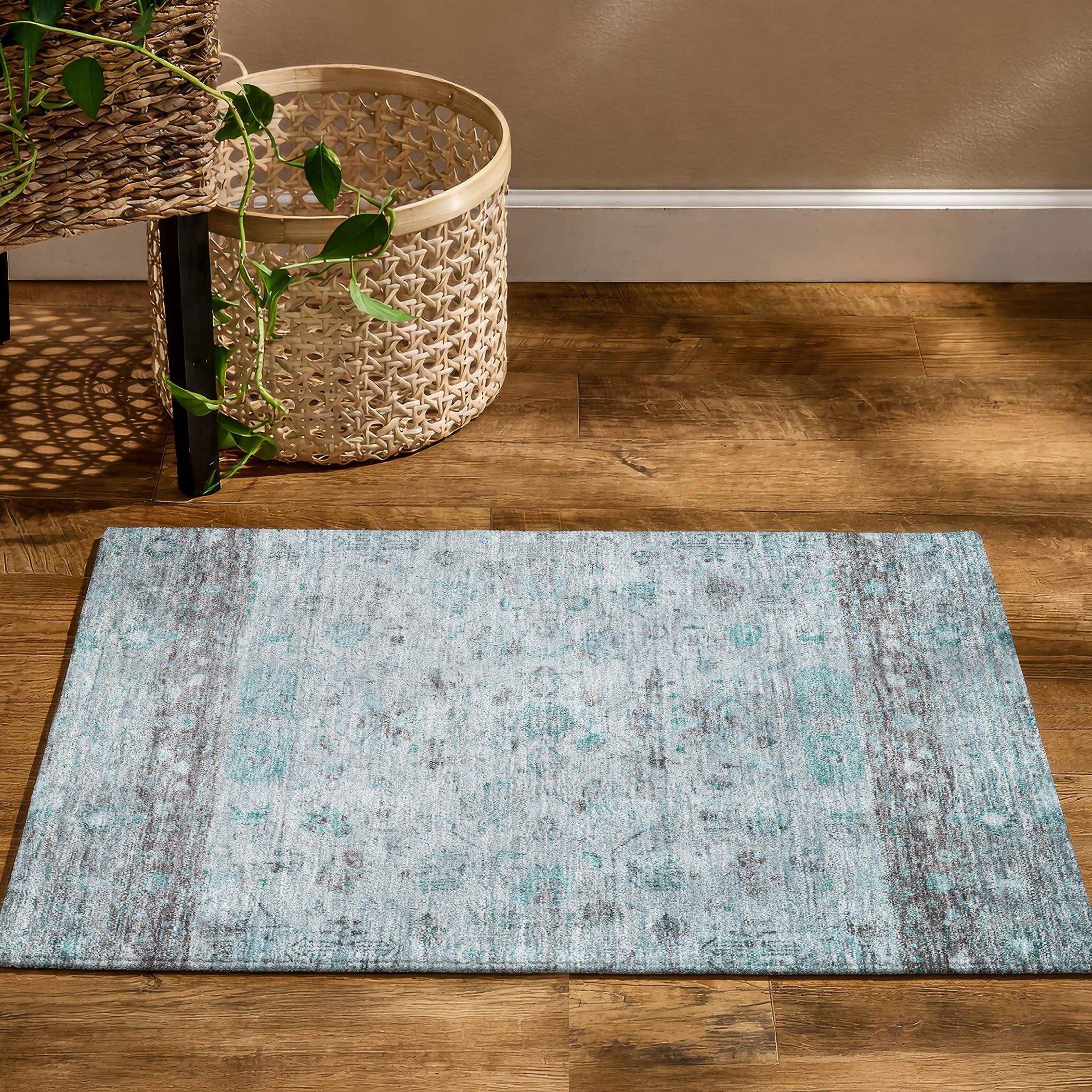Florence Machine Washable Traditional Teal Rug 1'8" x 2'6" #shape_Rectangle