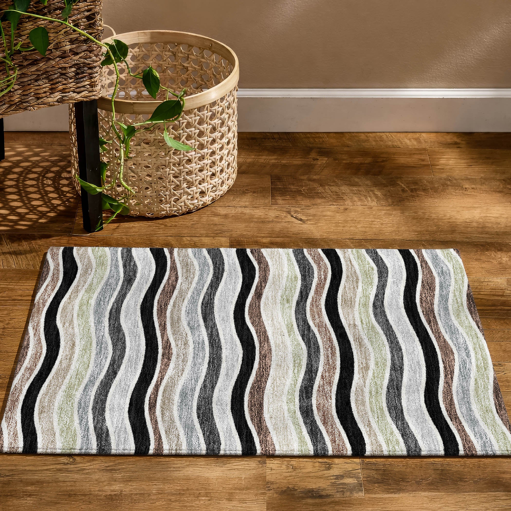 Marrakech Machine Washable Transitional Black Rug 1'8" x 2'6" #shape_Rectangle