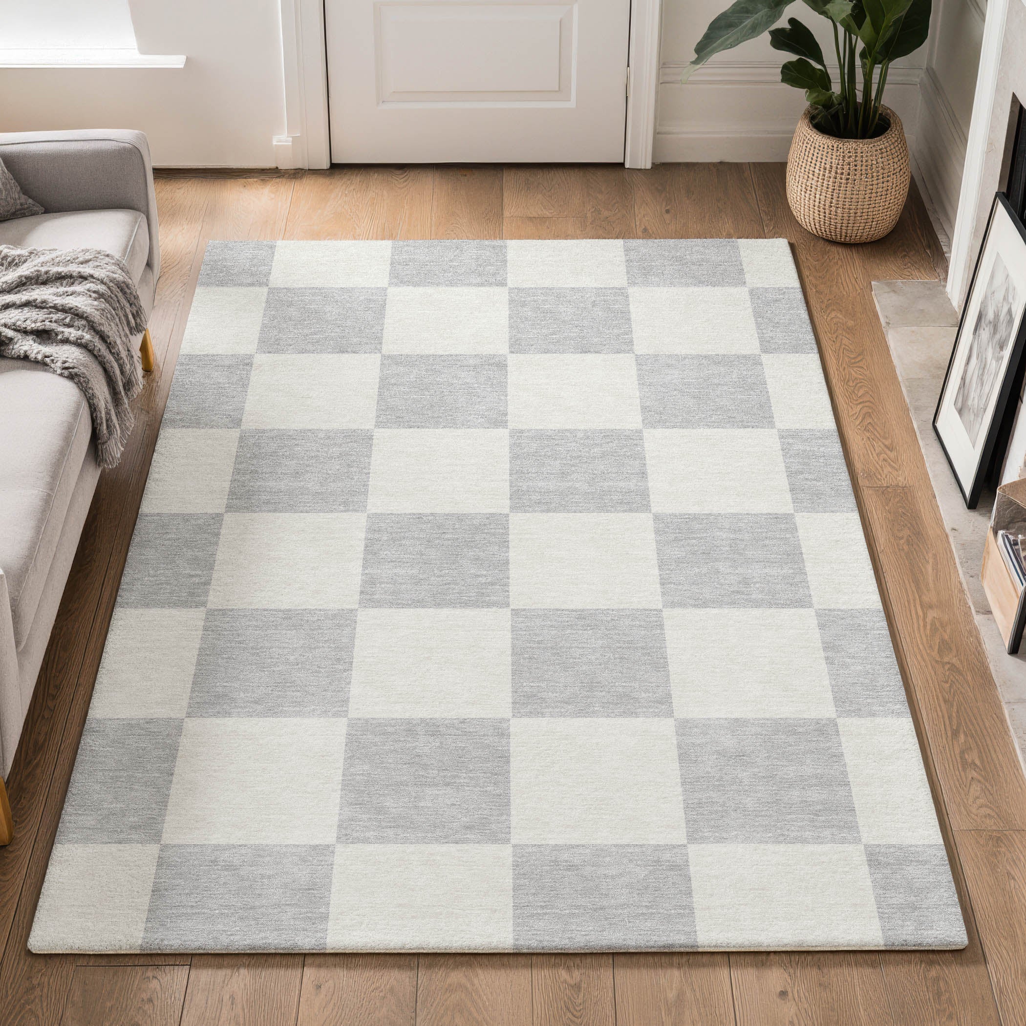 Budapest Machine Washable Transitional Silver Gray Rug 3' x 5' #shape_Rectangle