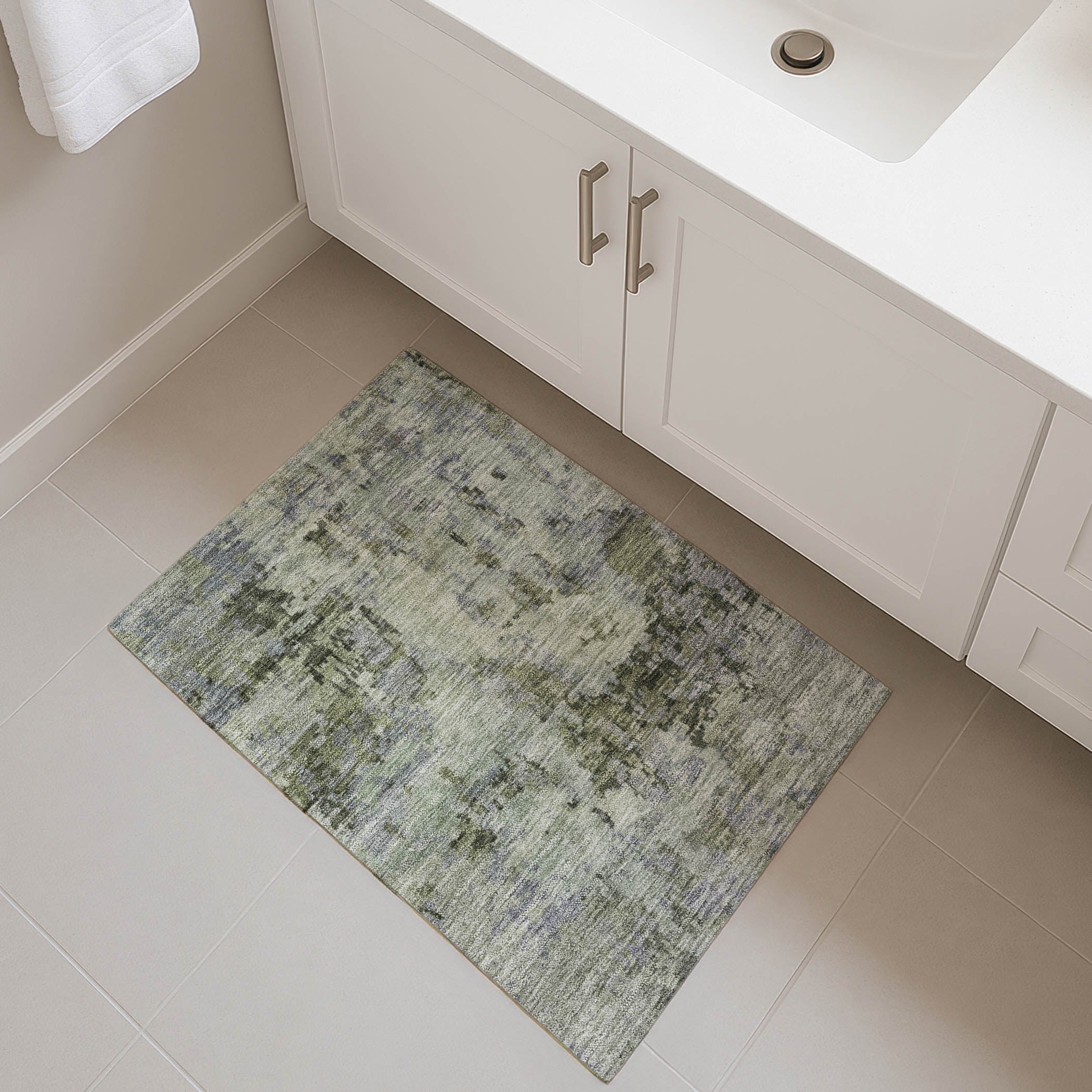 Cairo Machine Washable Transitional Green Rug 1'8" x 2'6" #shape_Rectangle