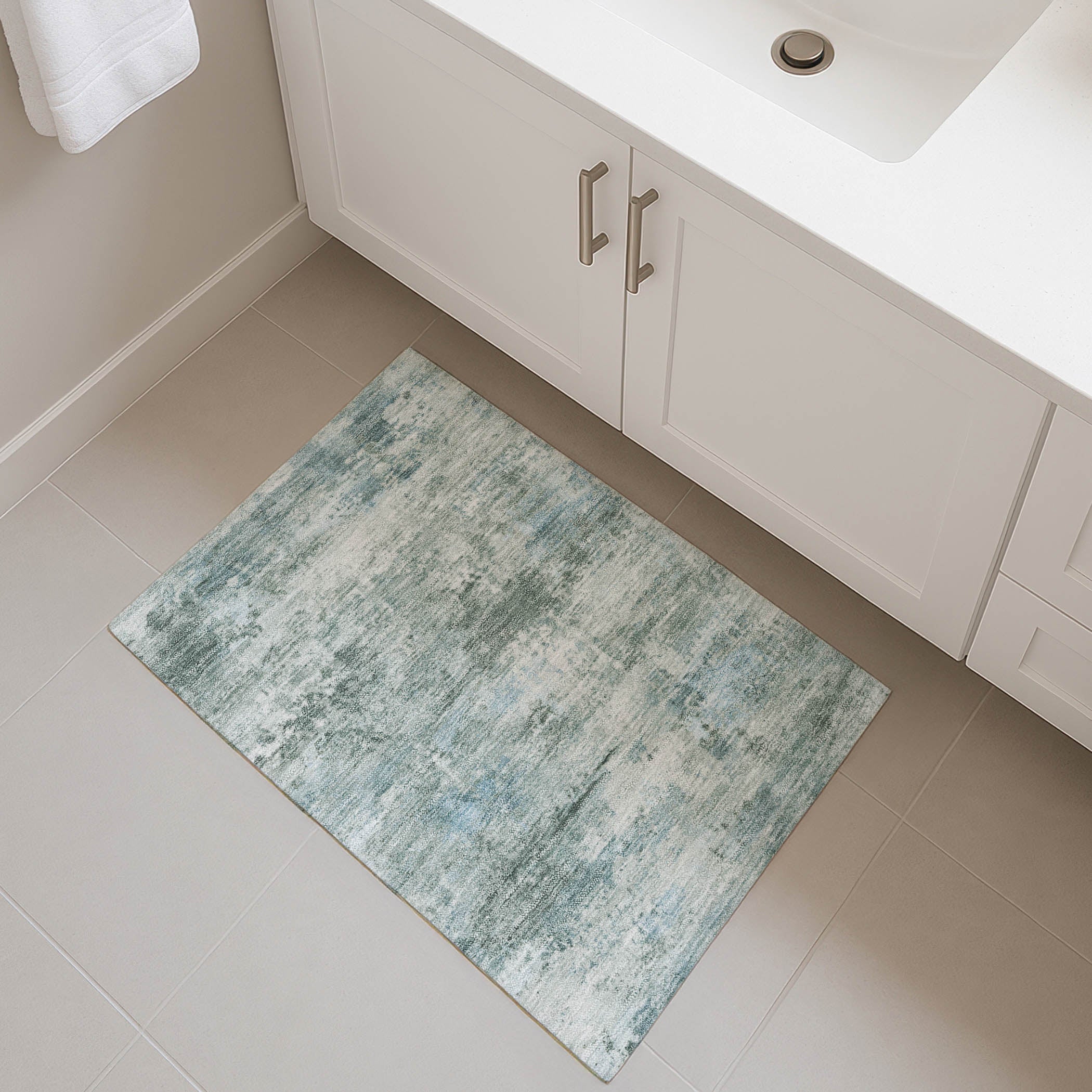 Chiang Mai Machine Washable Traditional Sage Green Rug 1'8" x 2'6" #shape_Rectangle