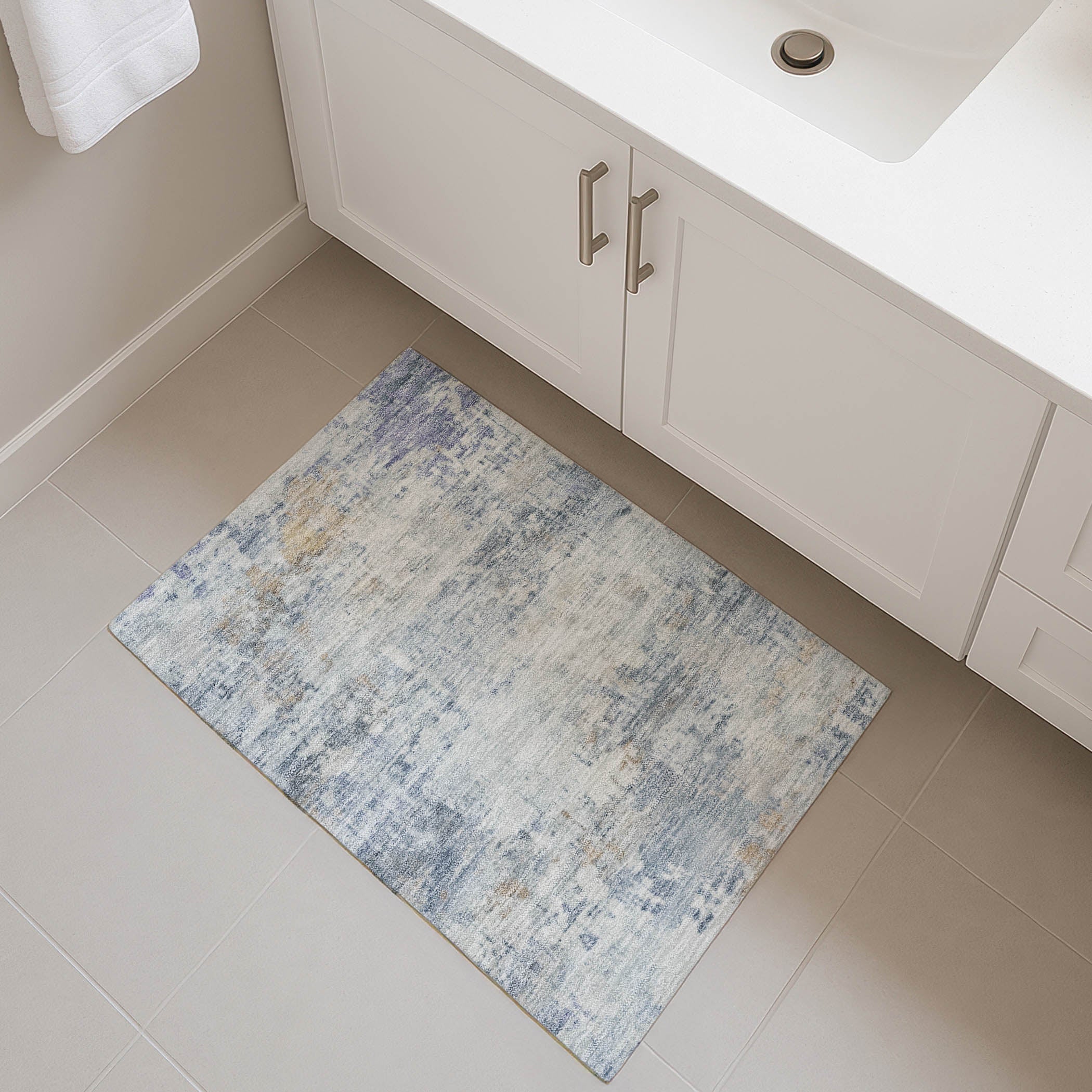 Bogota Machine Washable Traditional Sky Blue Rug 1'8" x 2'6" #shape_Rectangle