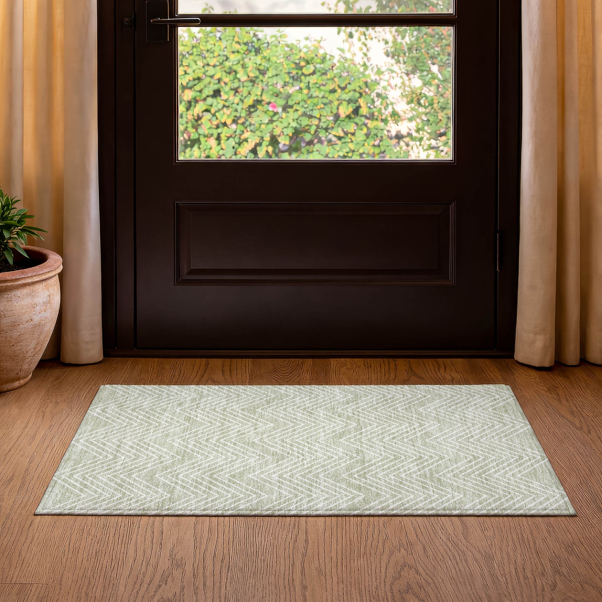 Chiang Mai Machine Washable Traditional Celery Green Rug 1'8" x 2'6" #shape_Rectangle