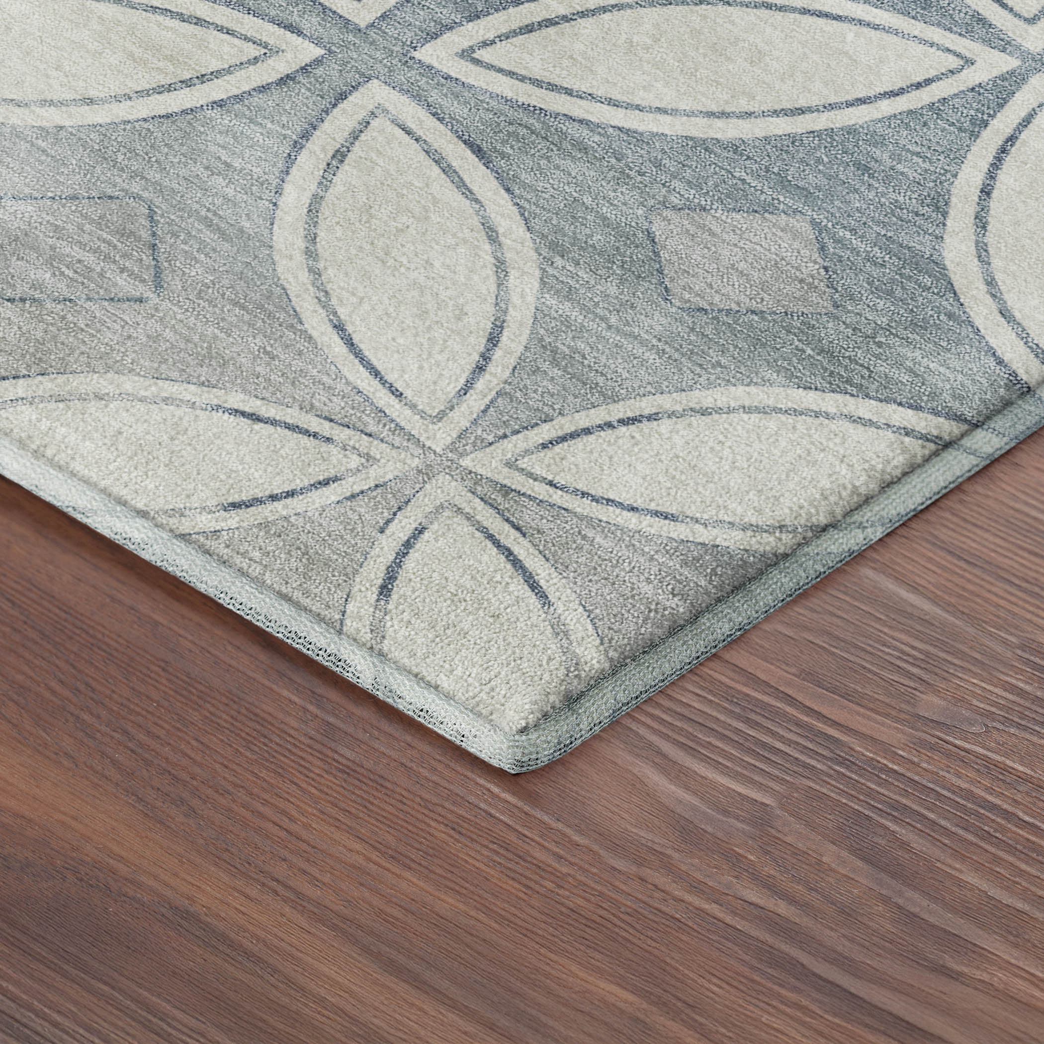 Chiang Mai Machine Washable Transitional Ivory Rug 1'8" x 2'6" #shape_Rectangle