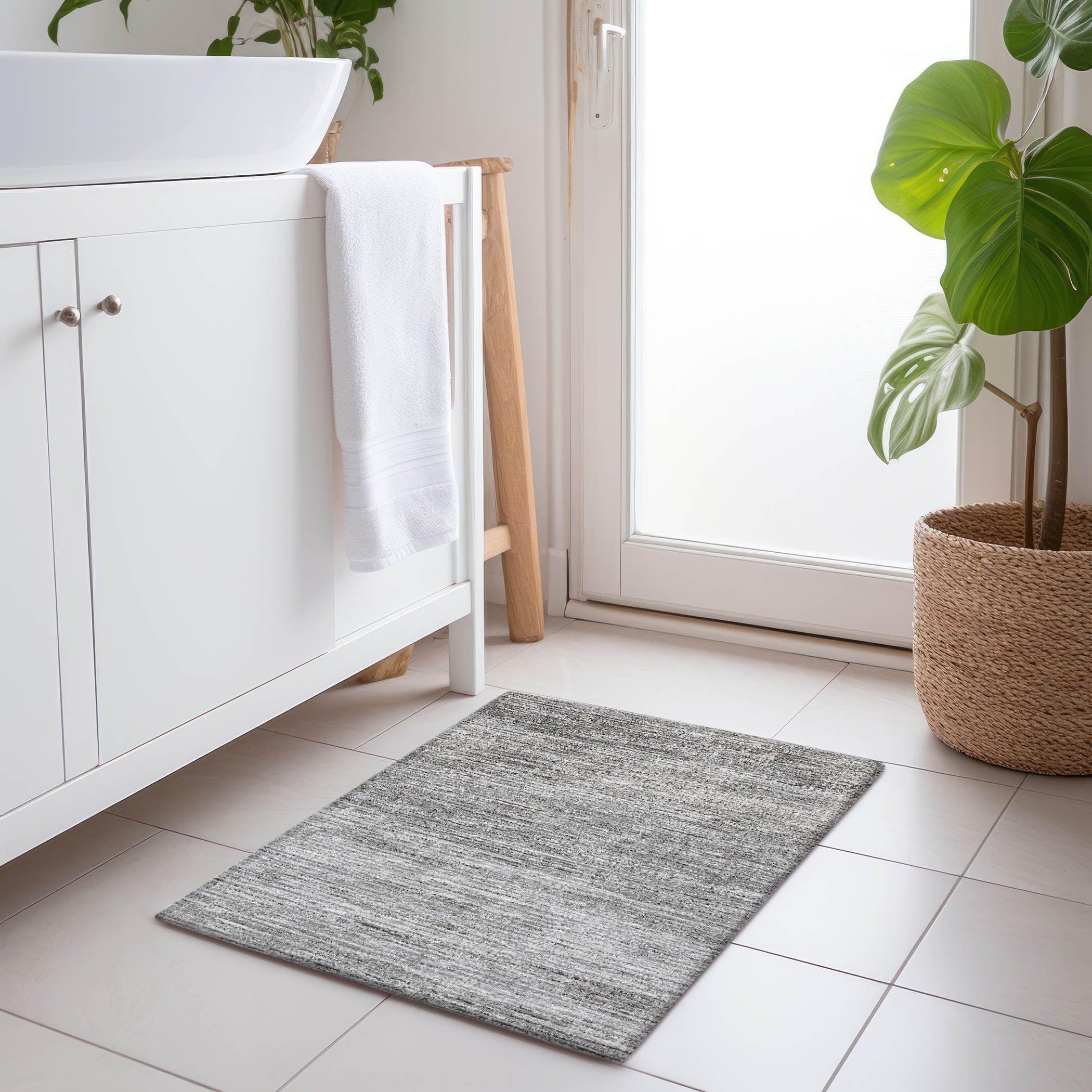 Porto Machine Washable Transitional Silver Gray Rug 1'8" x 2'6" #shape_Rectangle