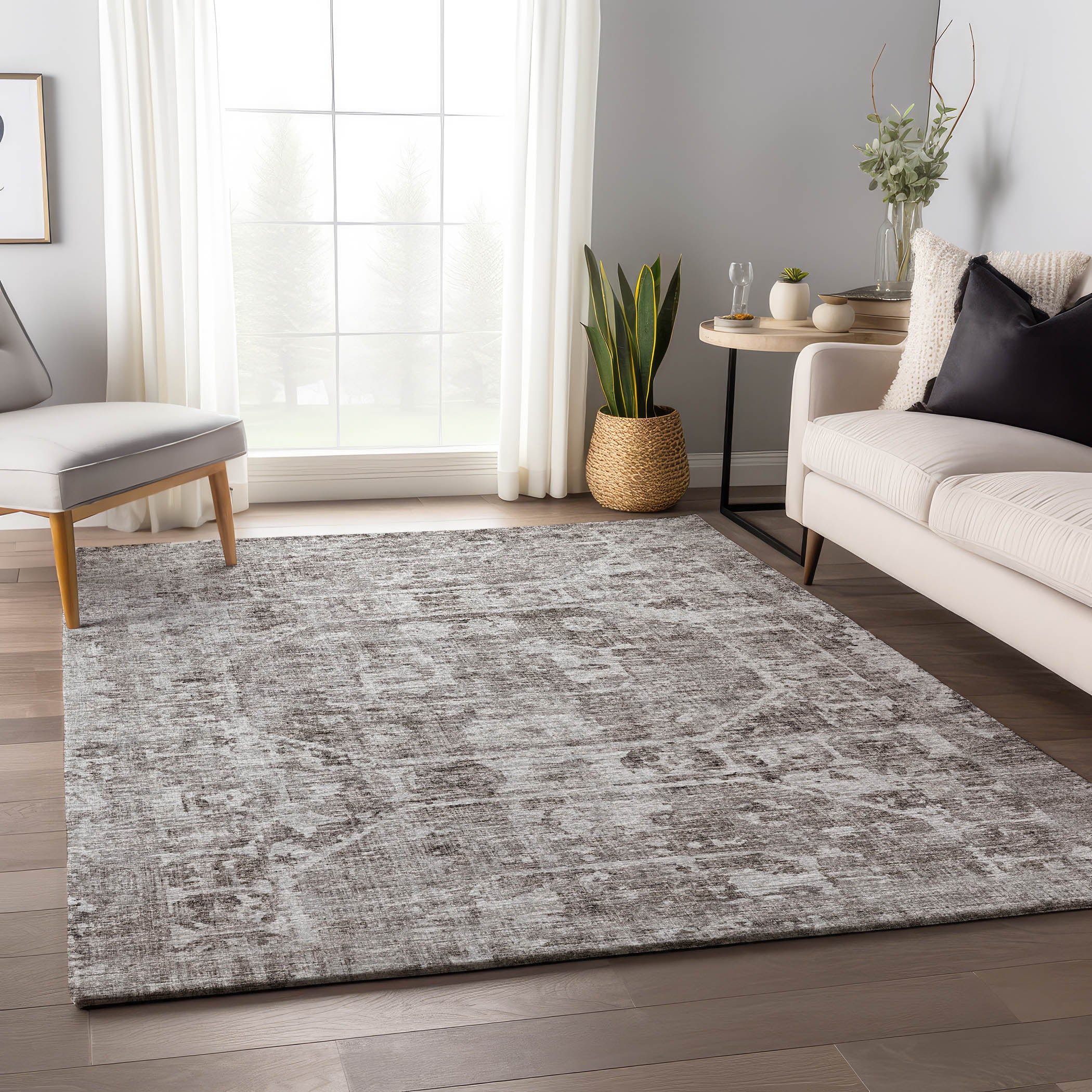 Bangkok Machine Washable Traditional Mocha Brown Rug 2'6" x 3'10" #shape_Rectangle