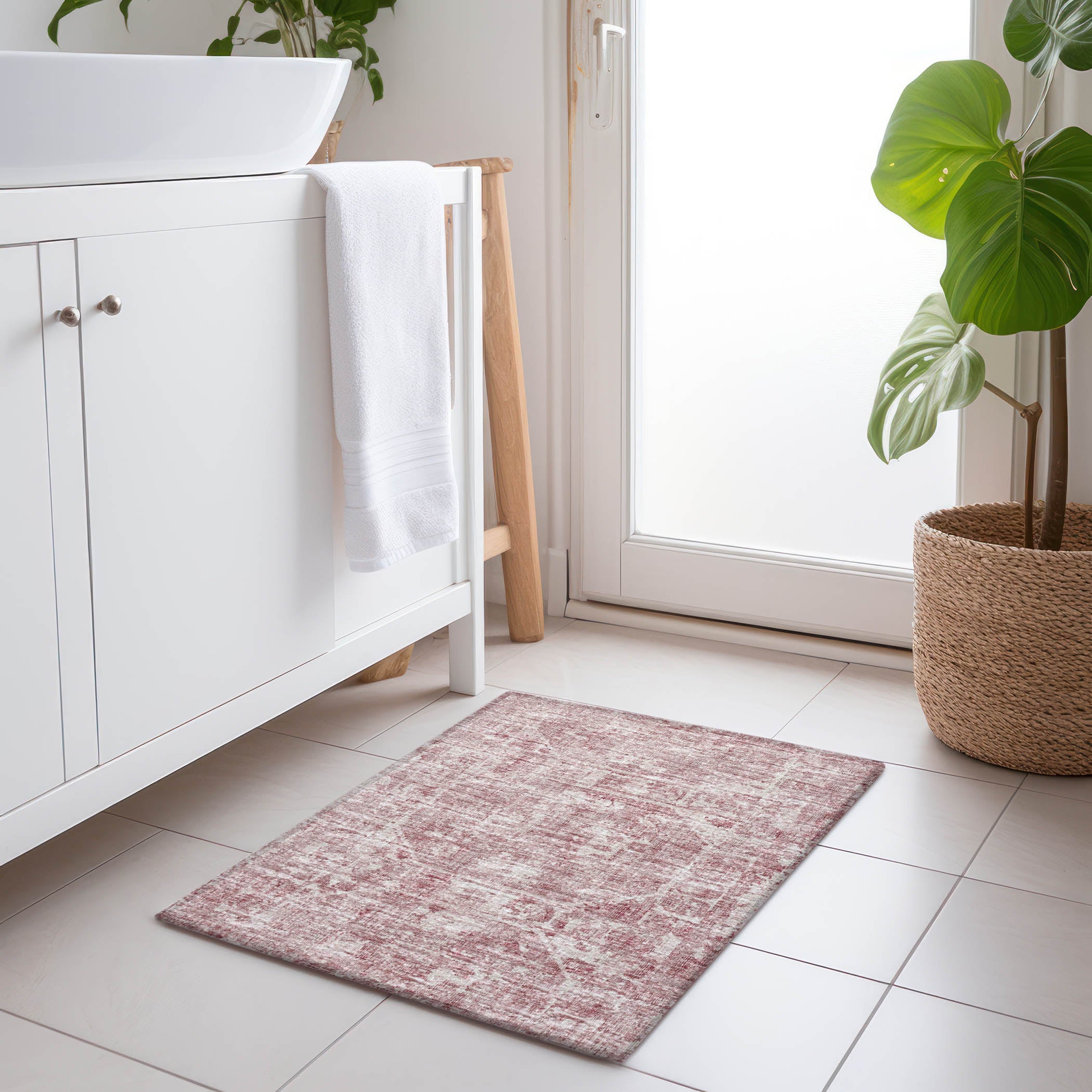Bangkok Machine Washable Traditional Pink Rug 1'8" x 2'6" #shape_Rectangle