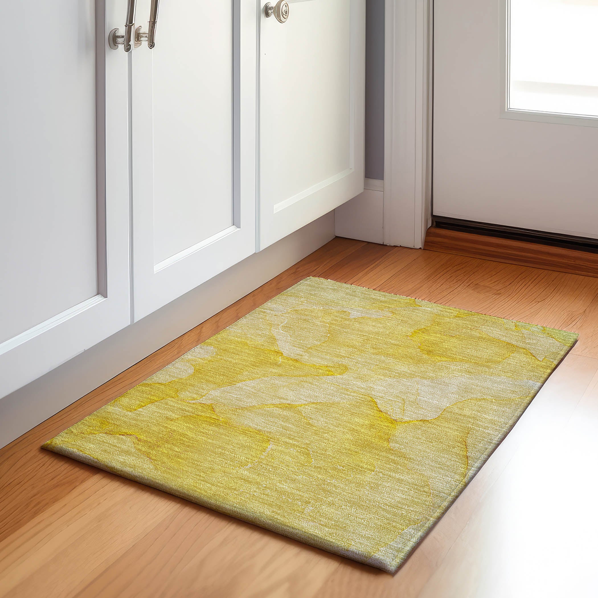 Lima Machine Washable Transitional Gold Rug 1'8" x 2'6" #shape_Rectangle