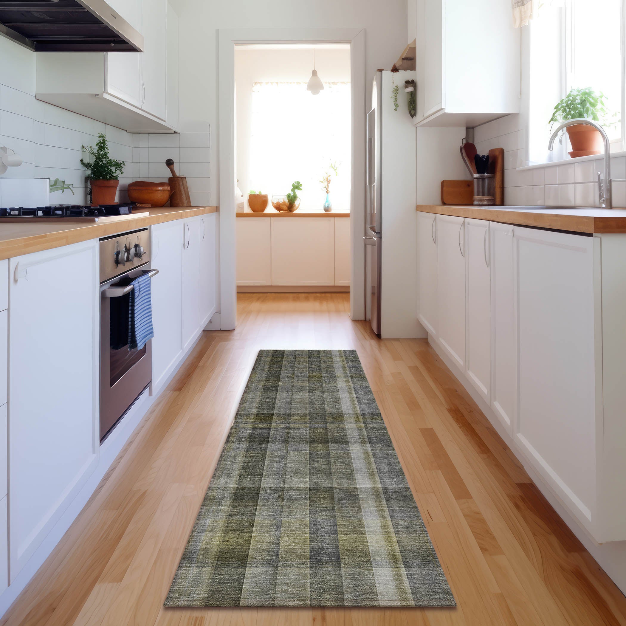 Mdina Machine Washable Transitional Gray Rug 2'3" x 7'6" #shape_Runner