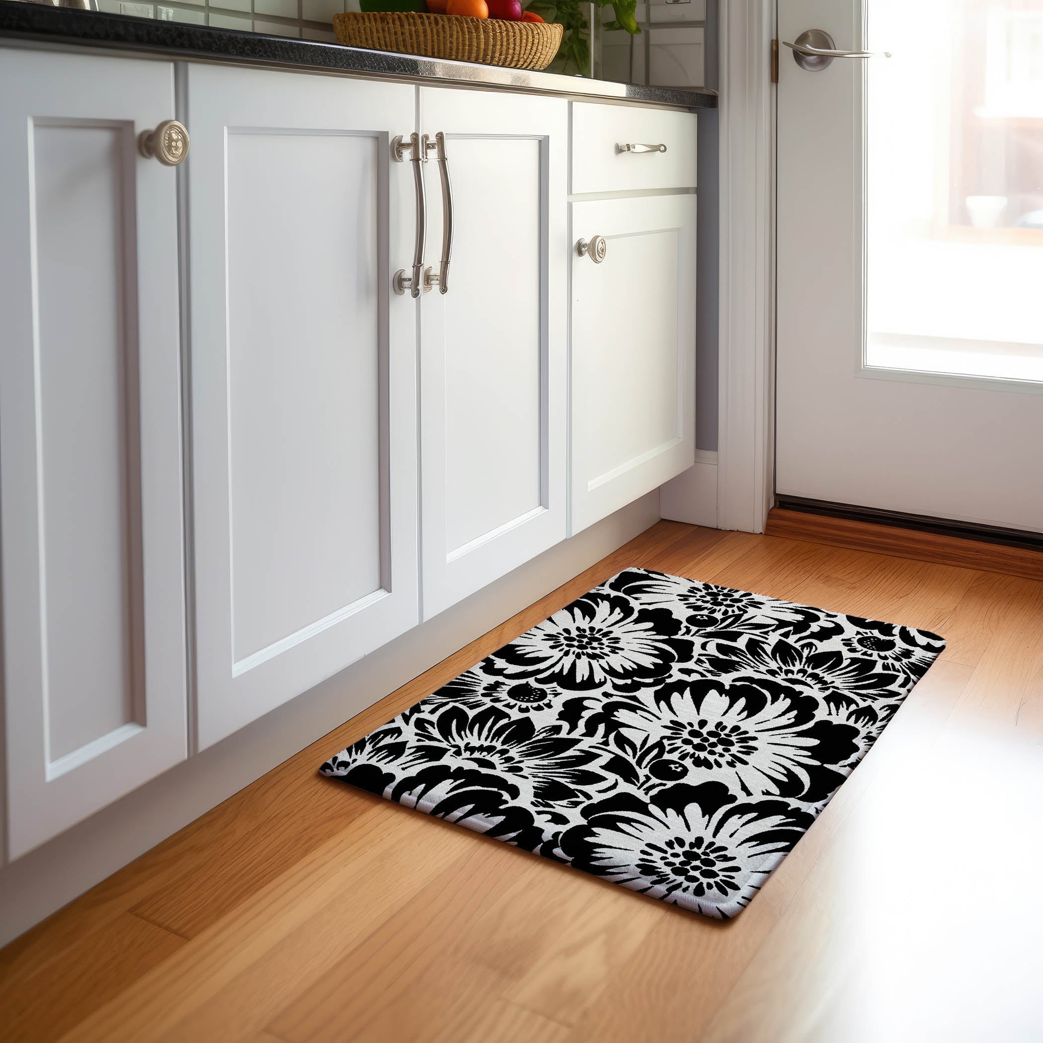 Cartagena Machine Washable Transitional Black Rug 1'8" x 2'6" #shape_Rectangle
