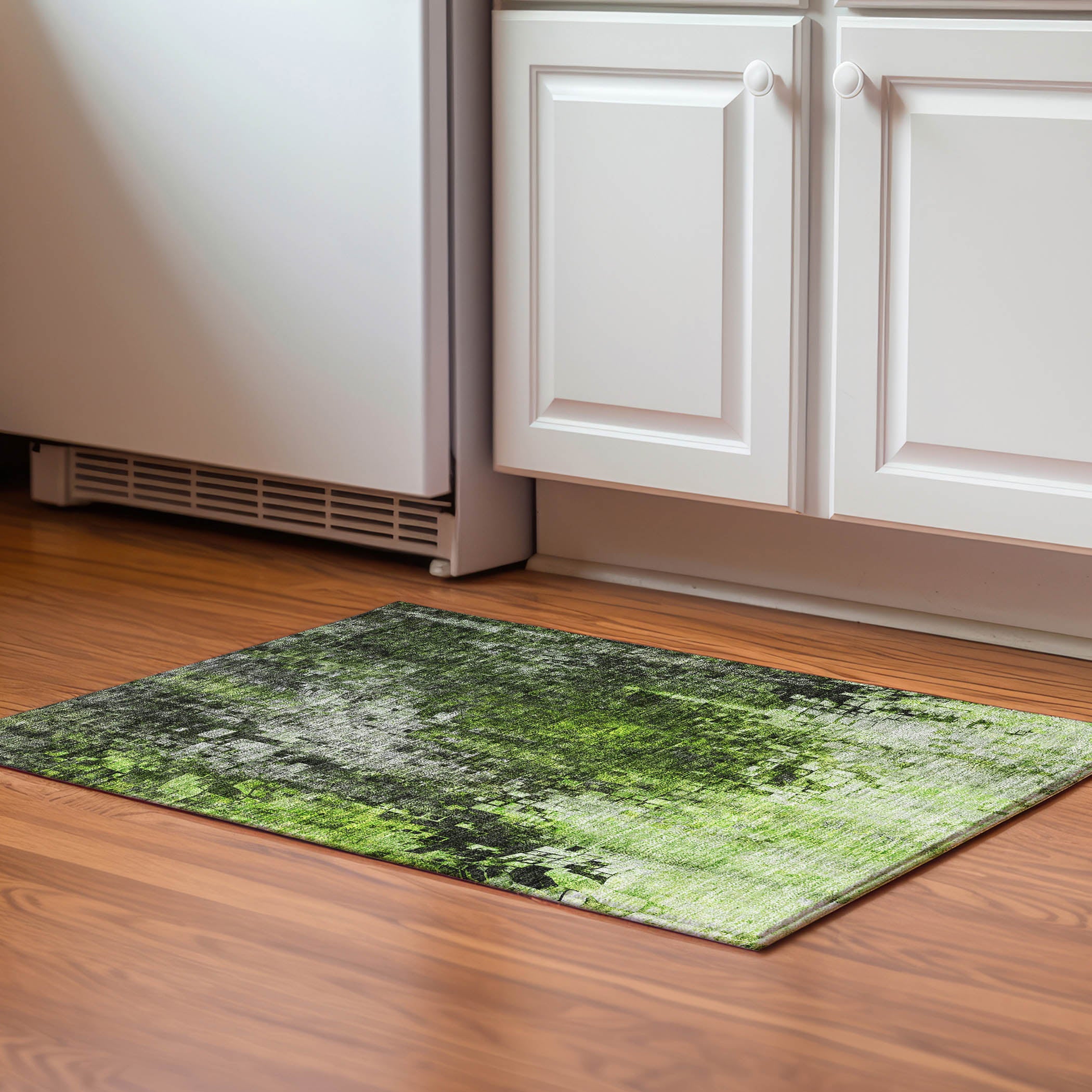 Dublin Machine Washable Transitional Green Rug 1'8" x 2'6" #shape_Rectangle