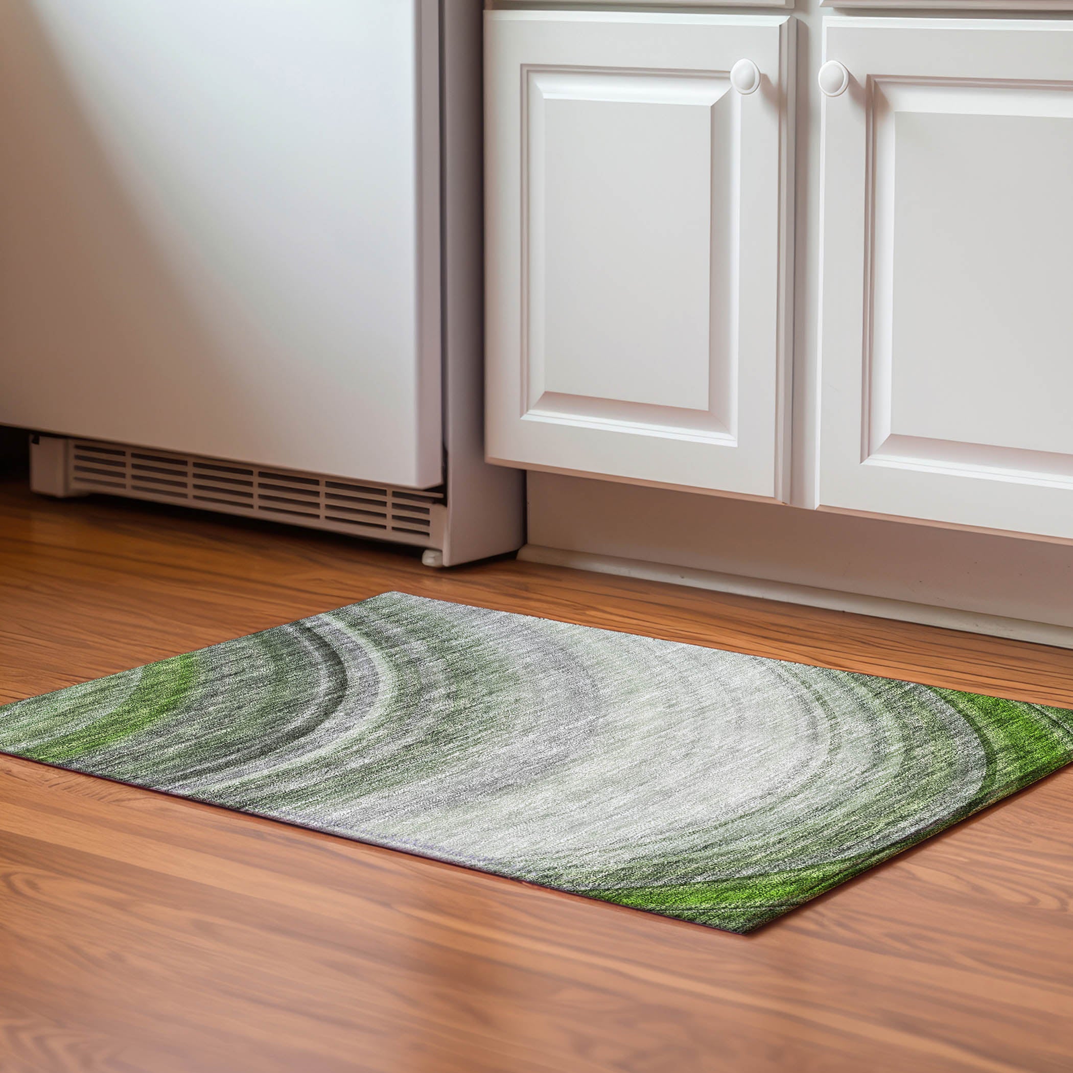 Mdina Machine Washable Transitional Green Rug 1'8" x 2'6" #shape_Rectangle