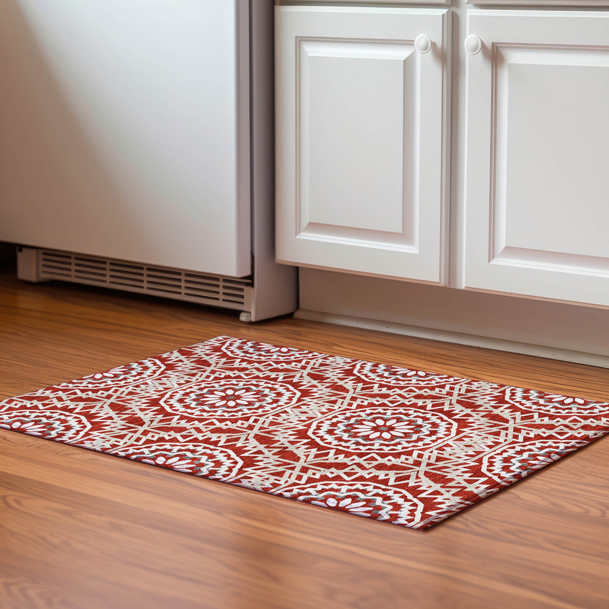 Antigua Machine Washable Transitional Red Rug 1'8" x 2'6" #shape_Rectangle