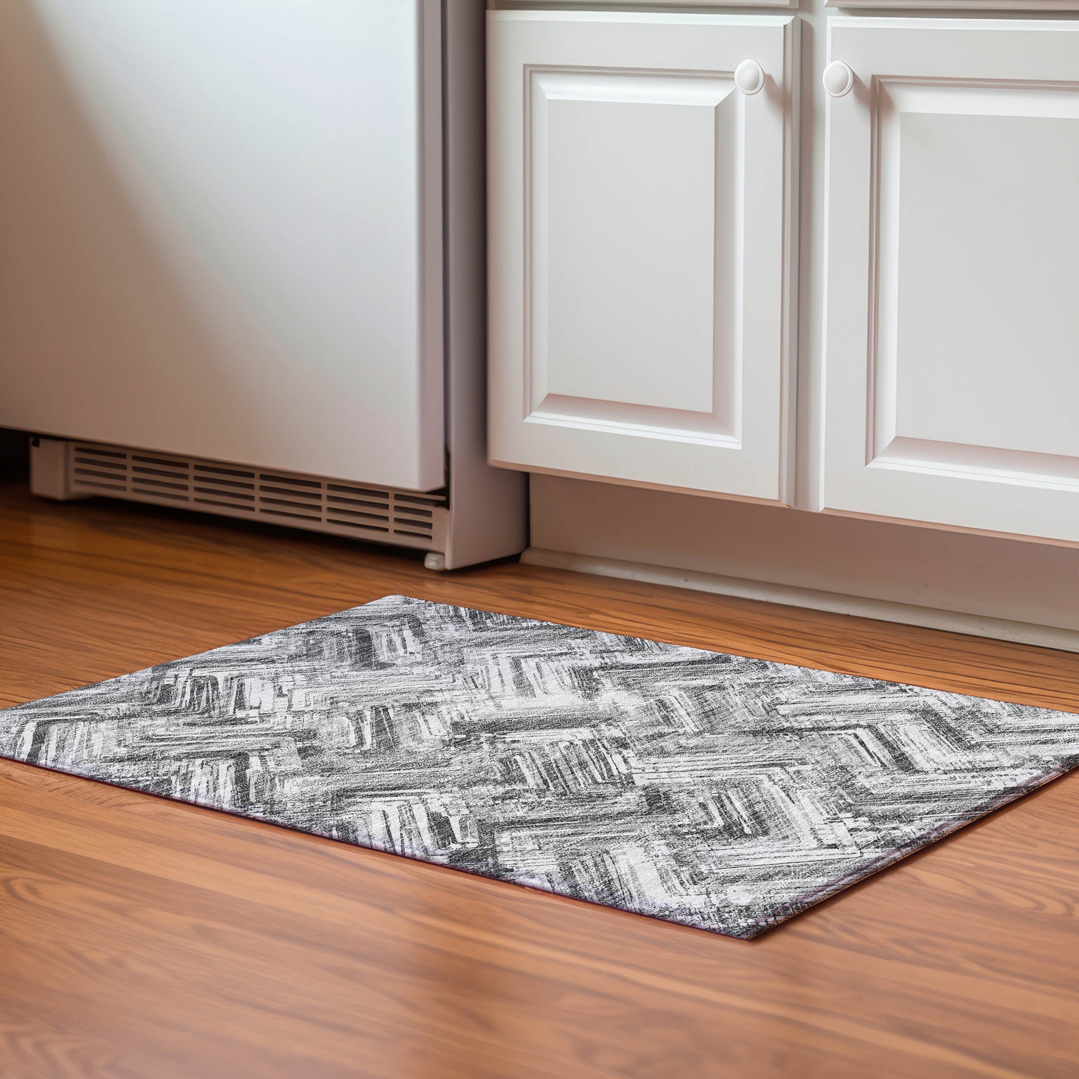 Istanbul Machine Washable Transitional Gray Rug 1'8" x 2'6" #shape_Rectangle