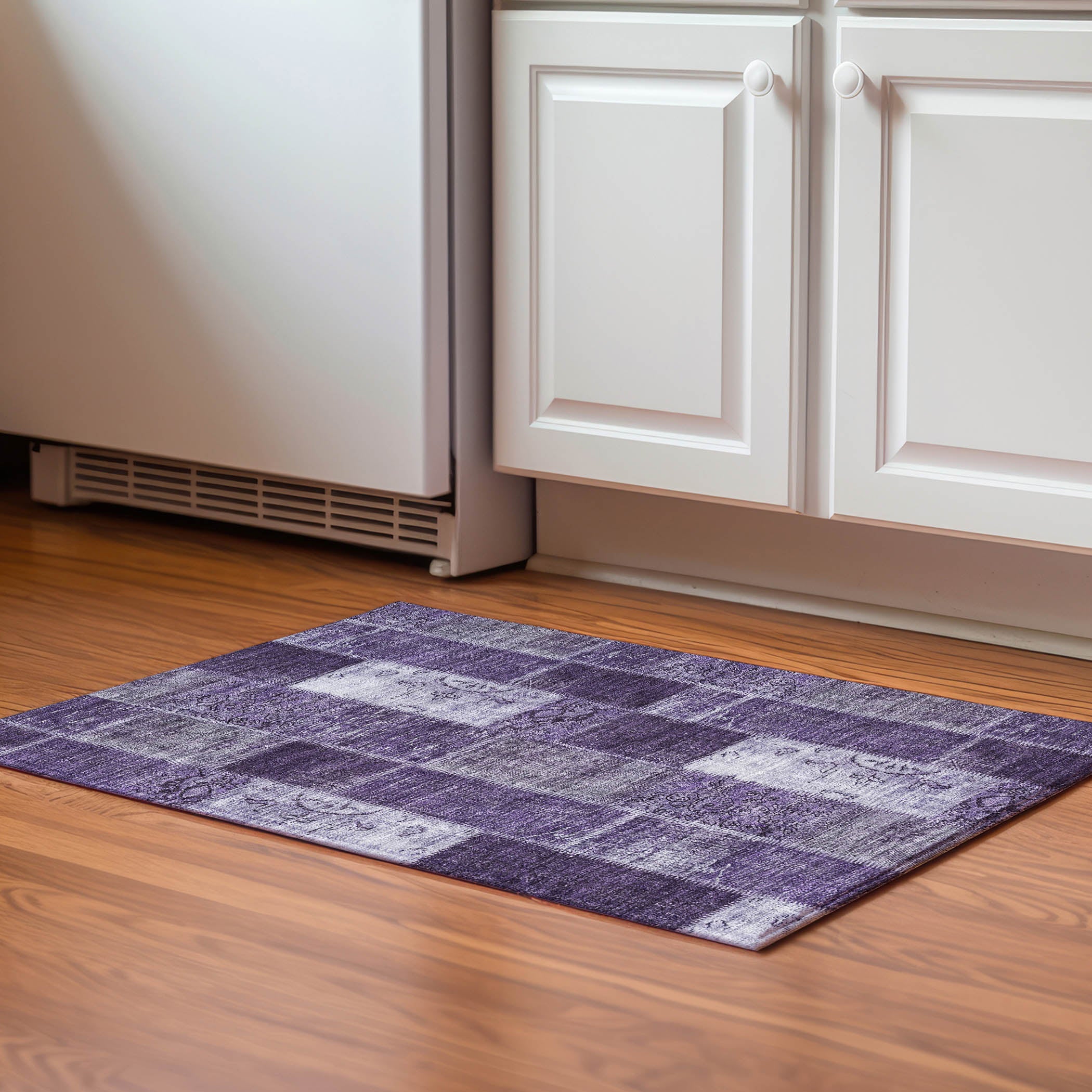 Lima Machine Washable Traditional Purple Rug 1'8" x 2'6" #shape_Rectangle