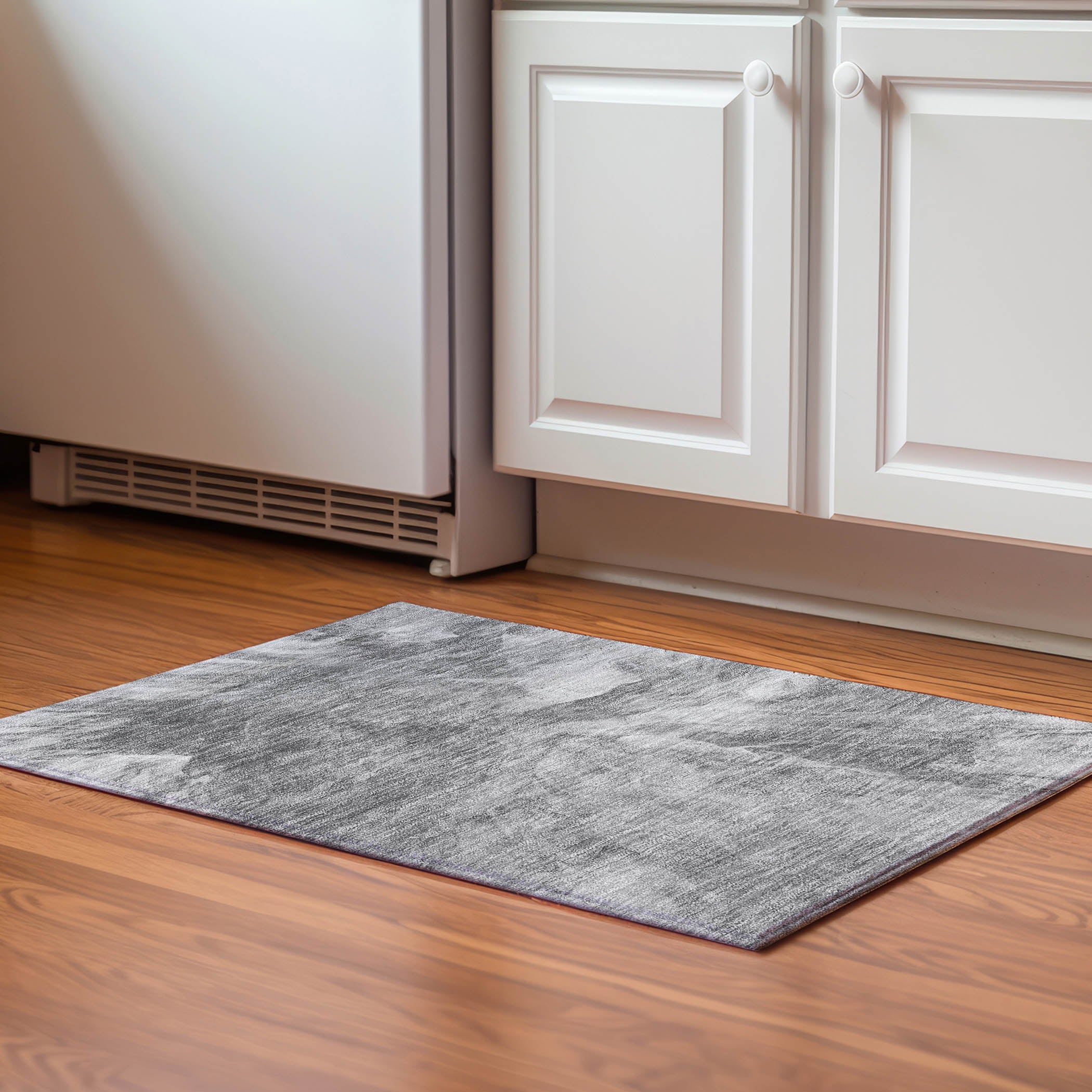 Colombo Machine Washable Transitional Gray Rug 1'8" x 2'6" #shape_Rectangle