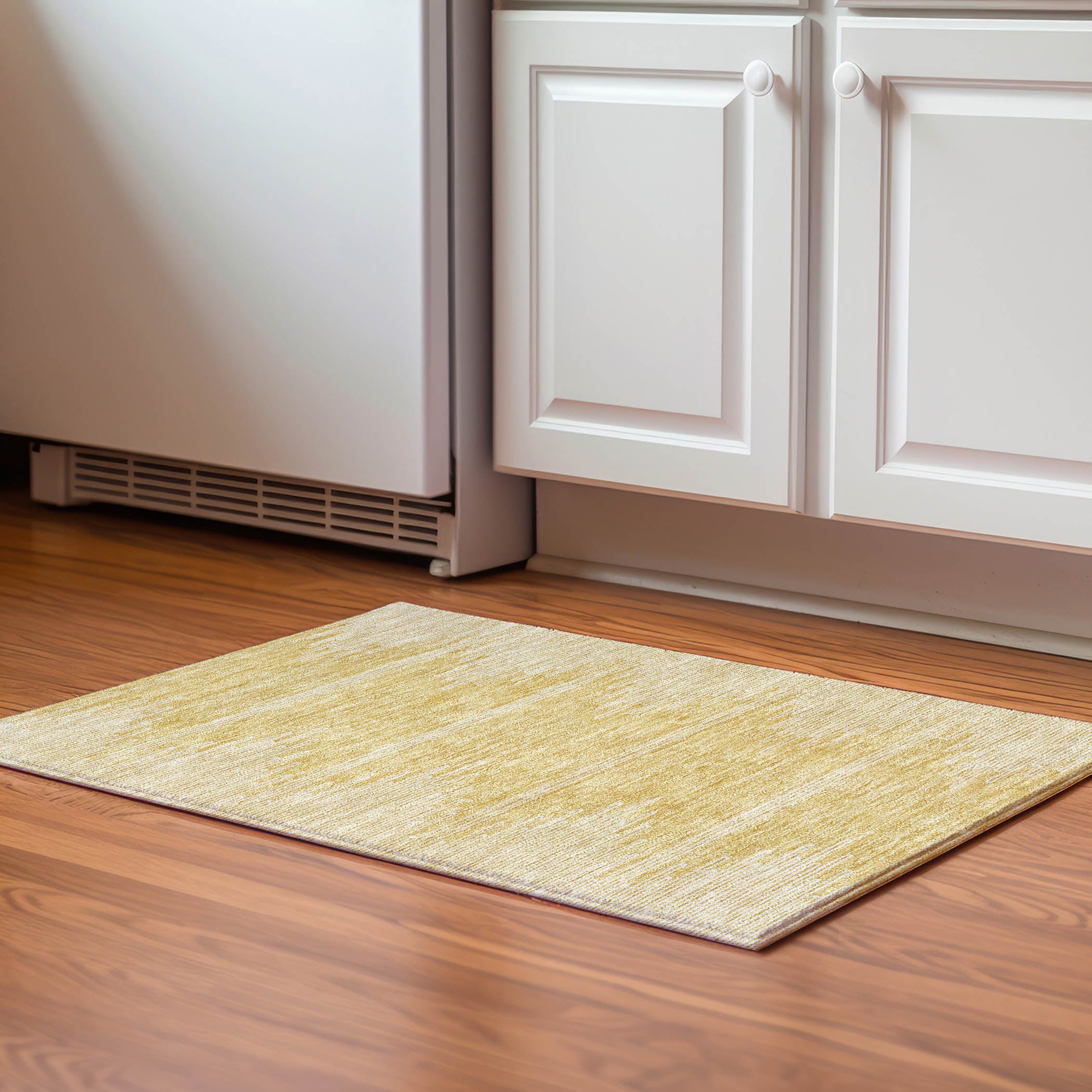 Seoul Machine Washable Transitional Gold Rug 1'8" x 2'6" #shape_Rectangle