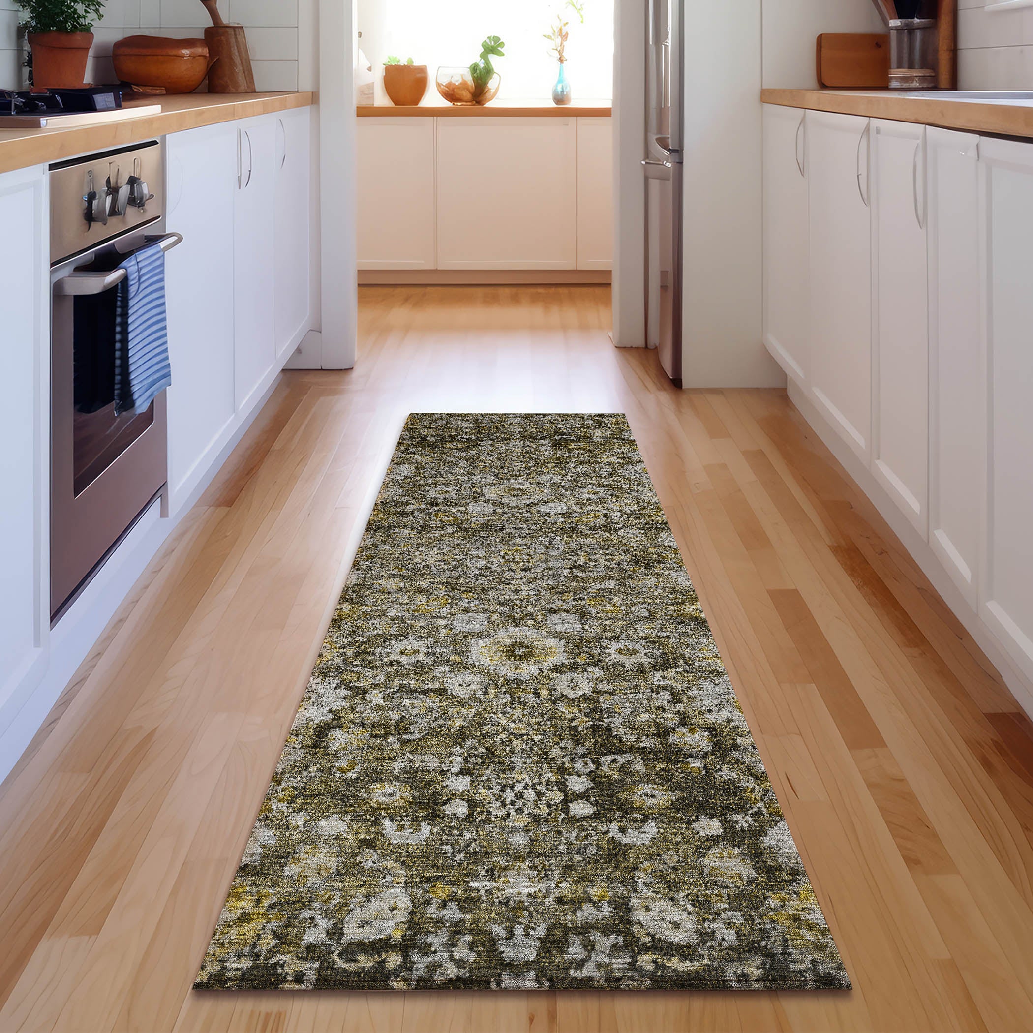 Siena Machine Washable Traditional Mocha Brown Rug 2'3" x 7'6" #shape_Runner