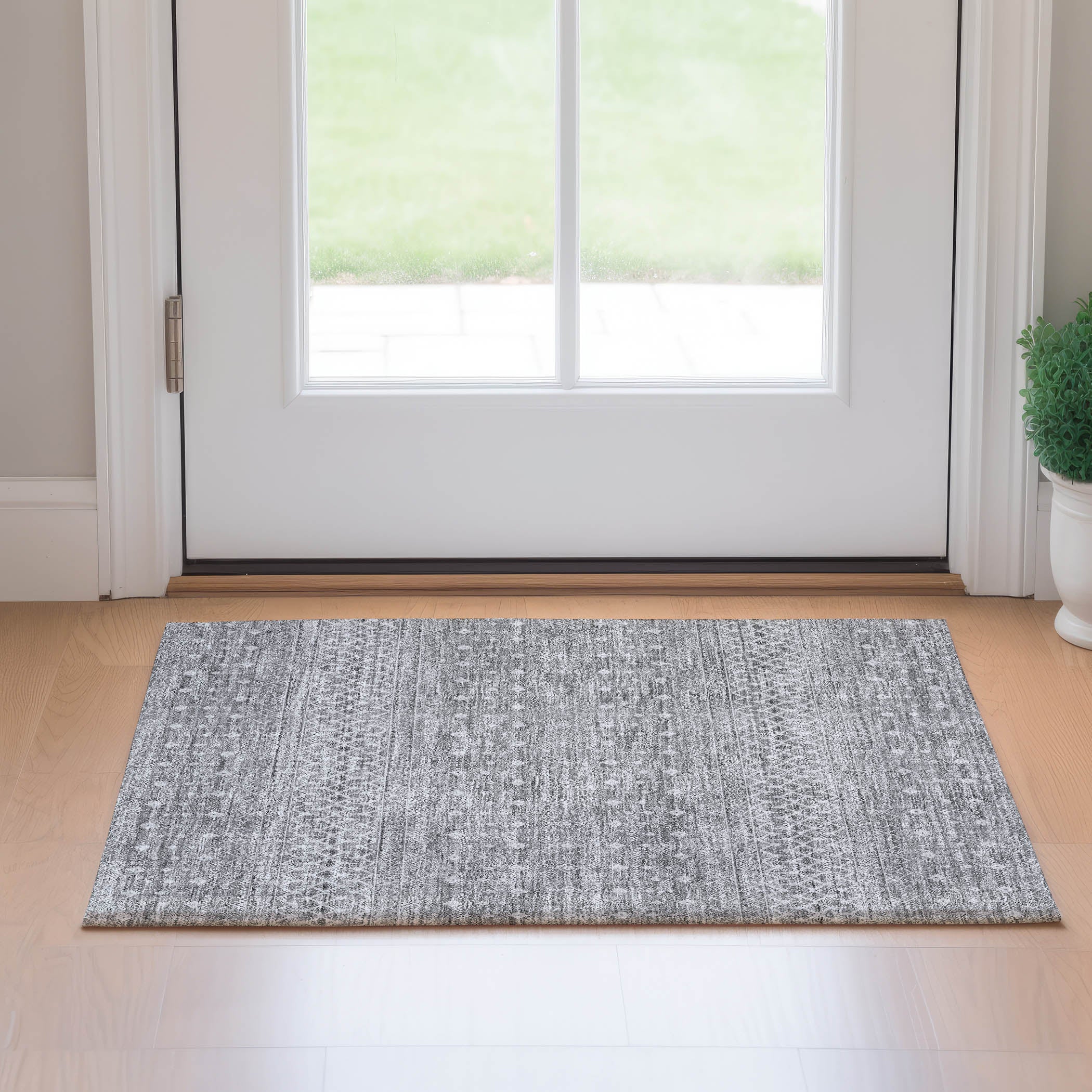 Oaxaca Machine Washable Transitional Silver Gray Rug 1'8" x 2'6" #shape_Rectangle