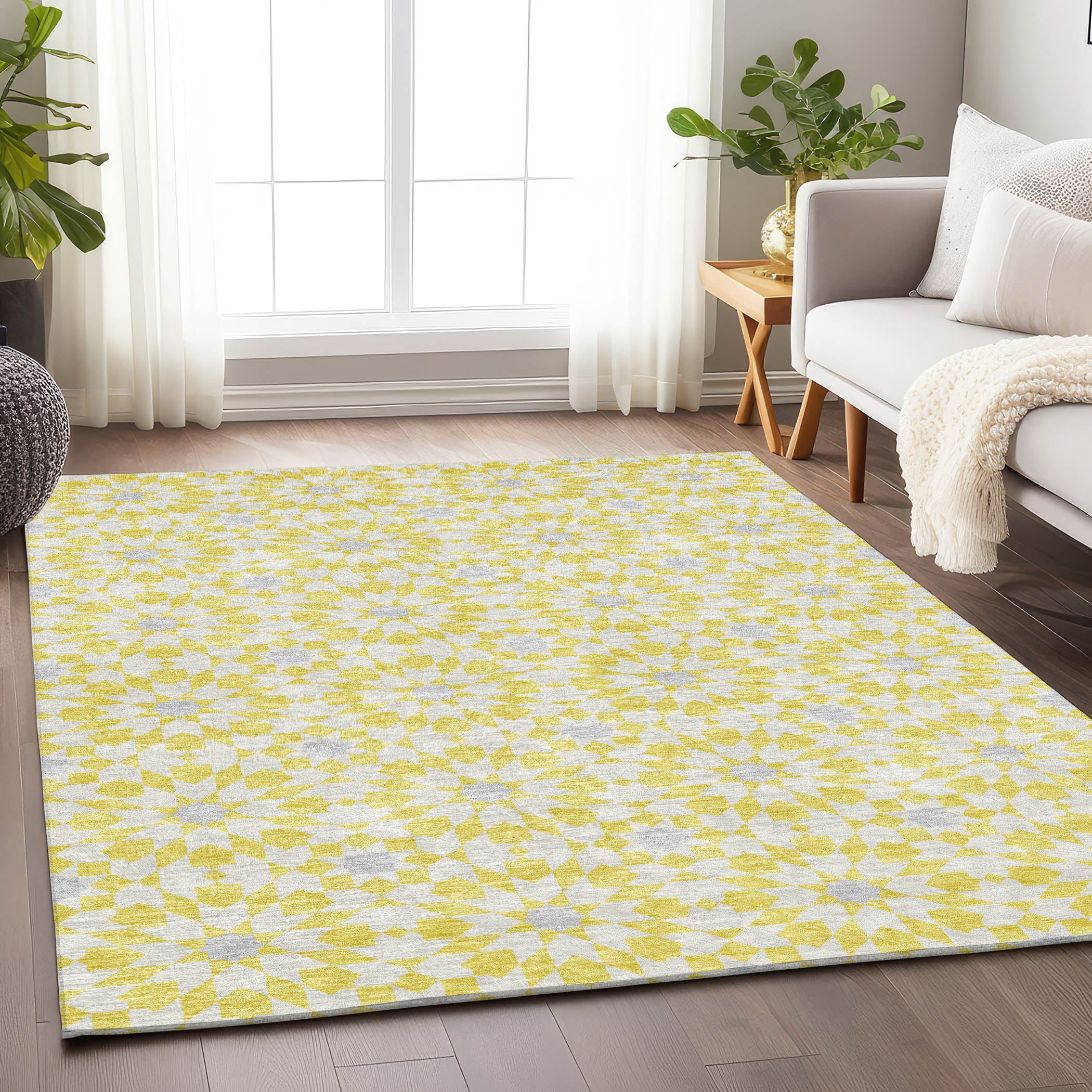 Queenstown Machine Washable Transitional Yellow Gold Rug 2'6" x 3'10" #shape_Rectangle