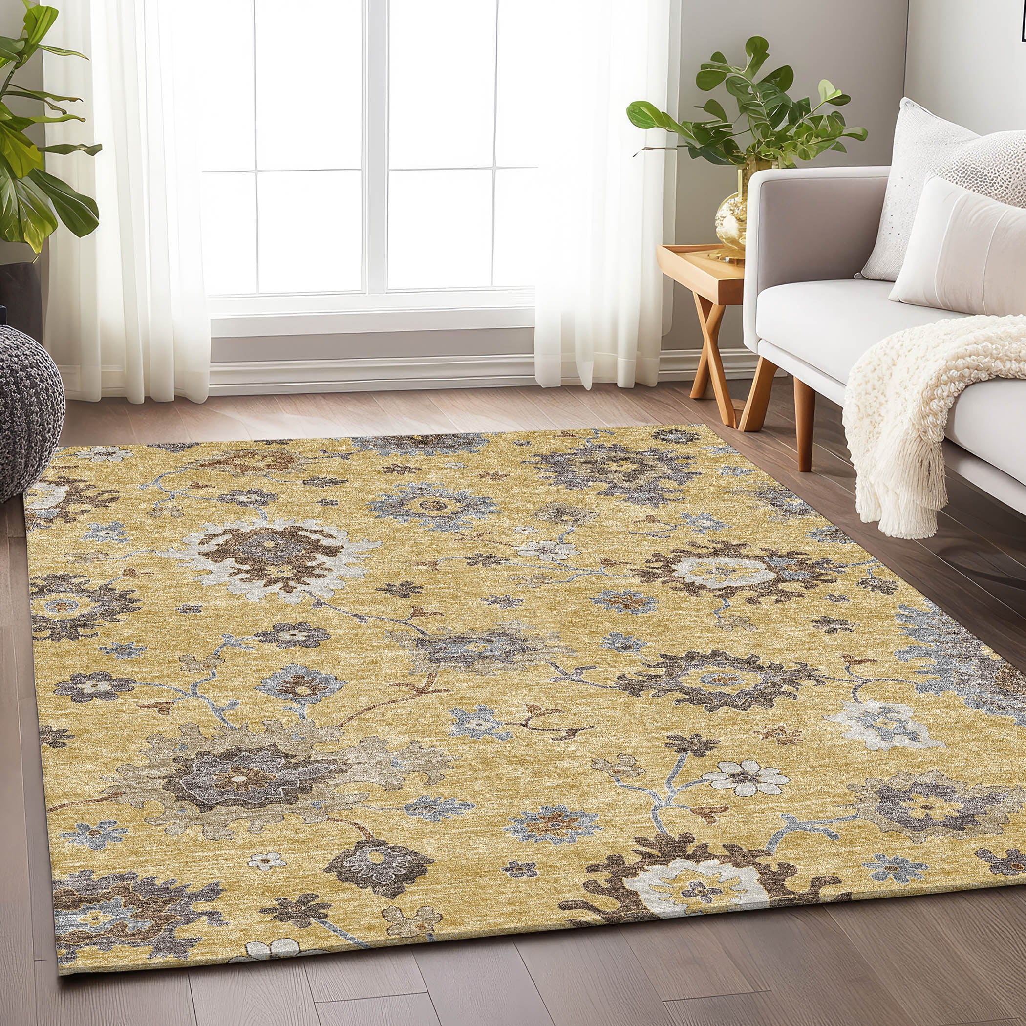 Tallinn Machine Washable Traditional Gold Rug 2'6" x 3'10" #shape_Rectangle