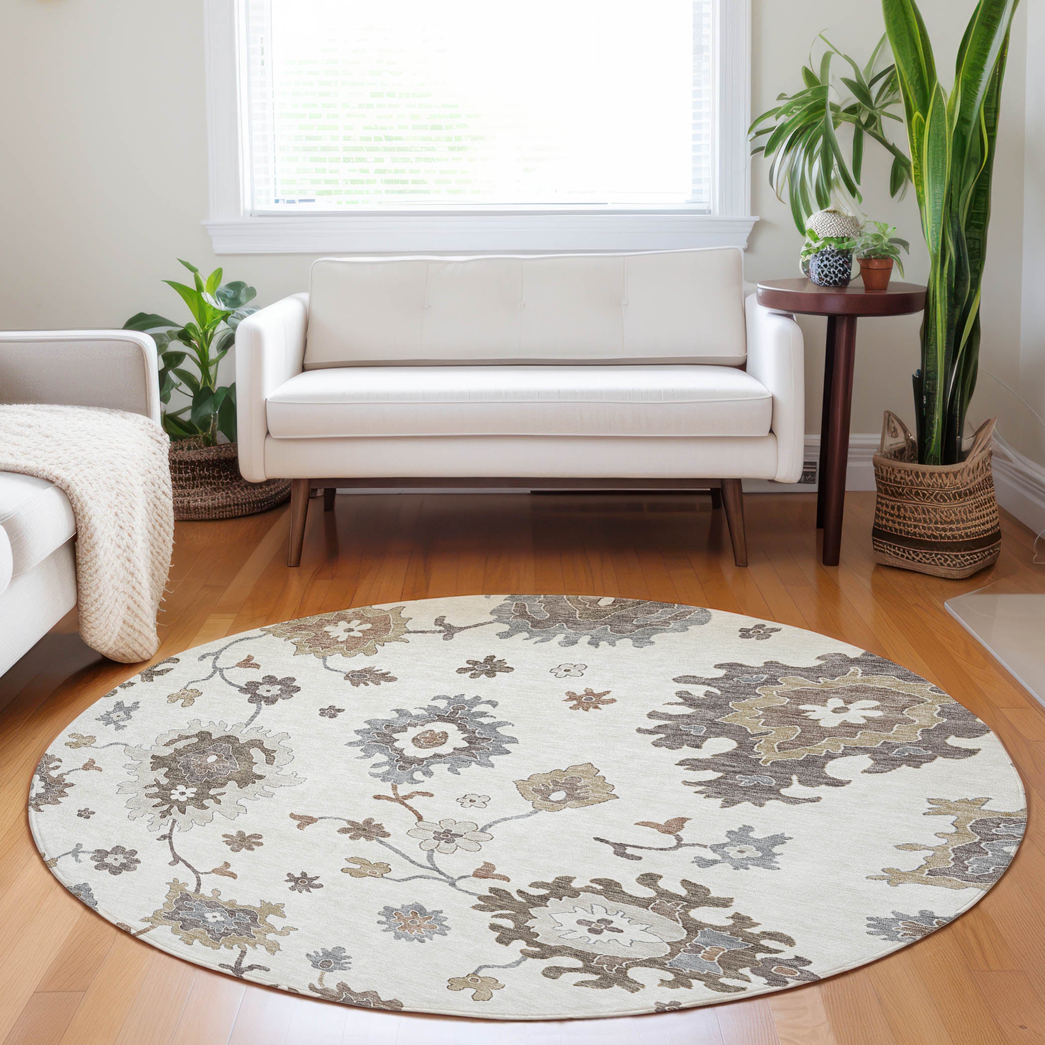 Tallinn Machine Washable Traditional Ivory Rug 8' x 8' #shape_Round