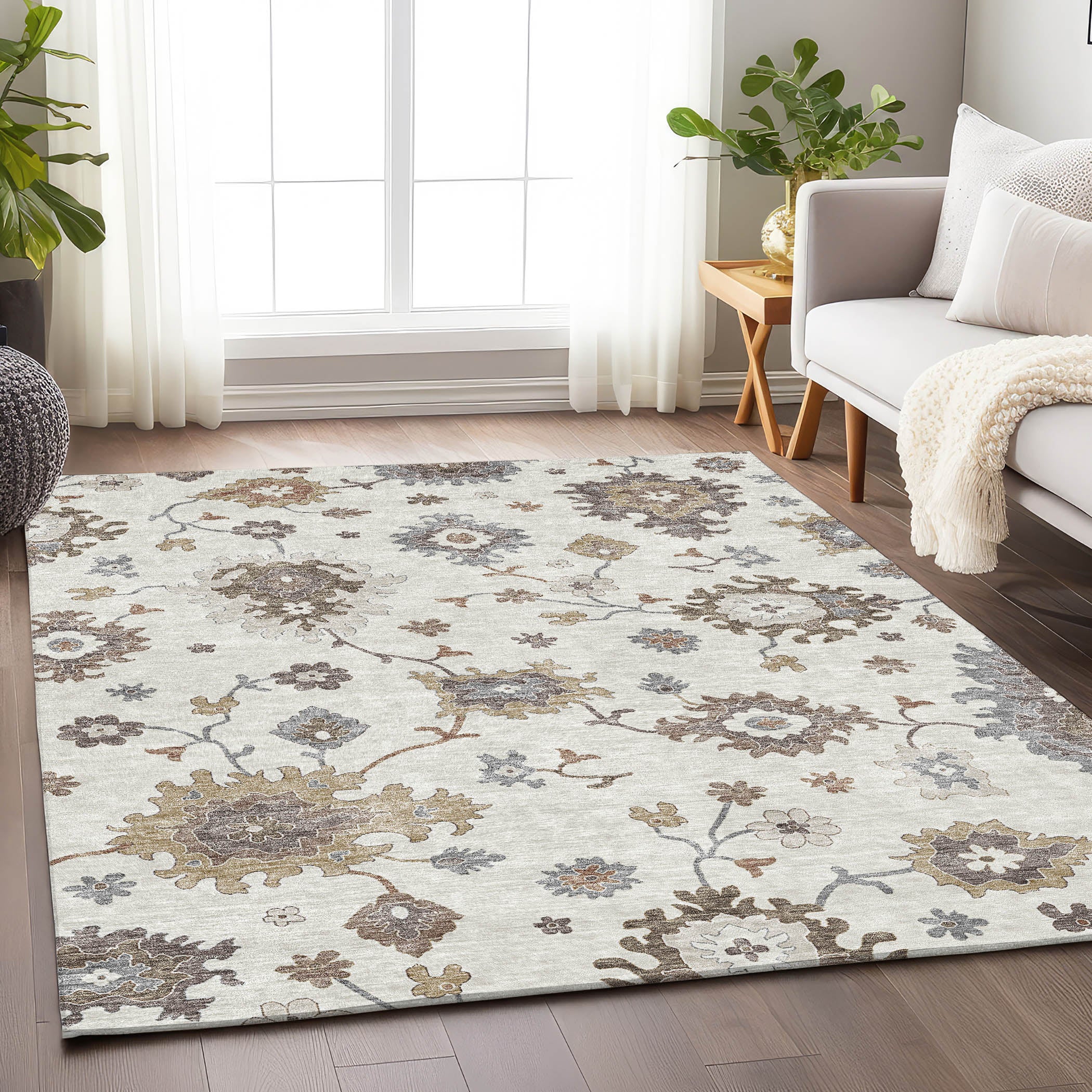 Tallinn Machine Washable Traditional Ivory Rug 2'6" x 3'10" #shape_Rectangle