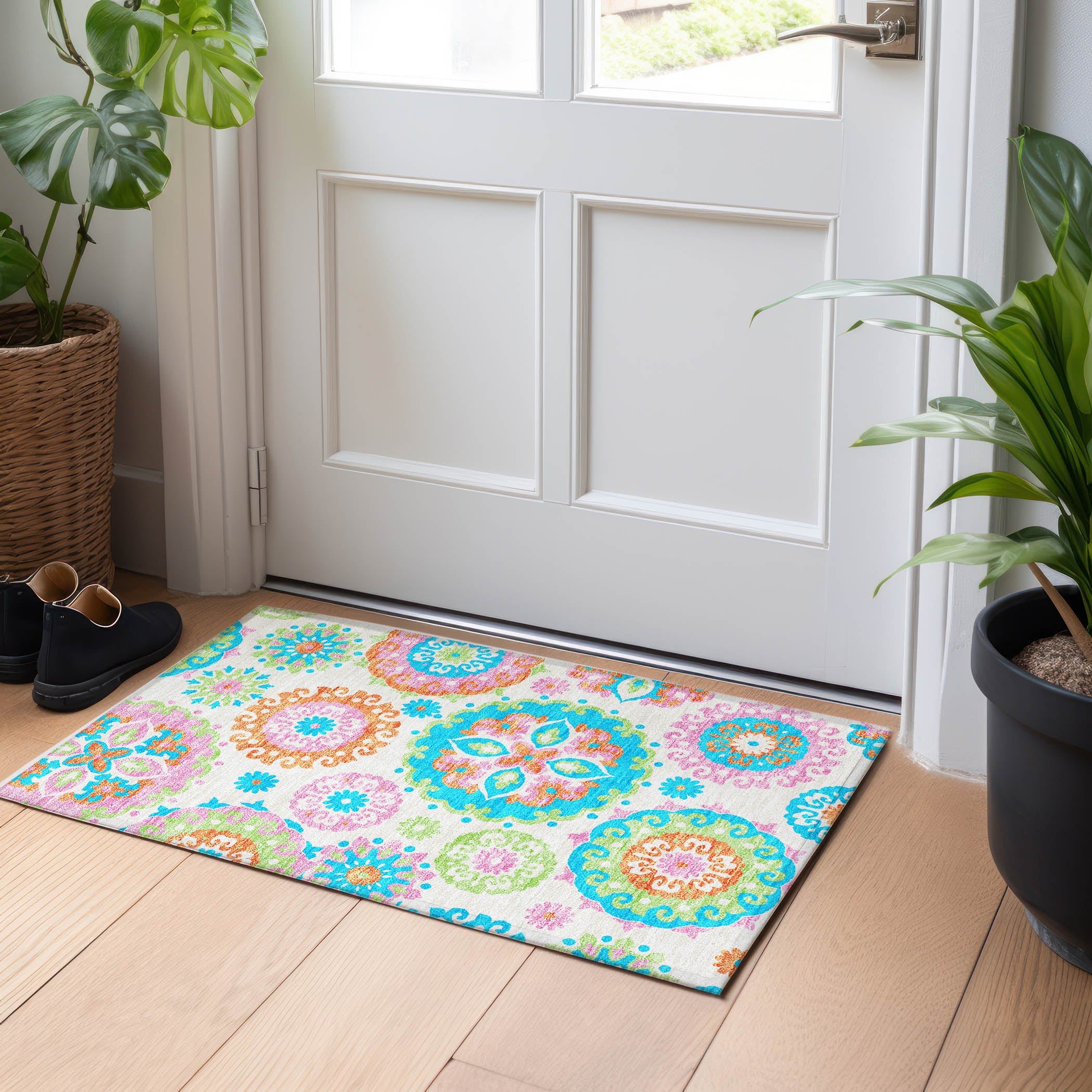 Mdina Machine Washable Transitional White Ivory Rug 1'8" x 2'6" #shape_Rectangle