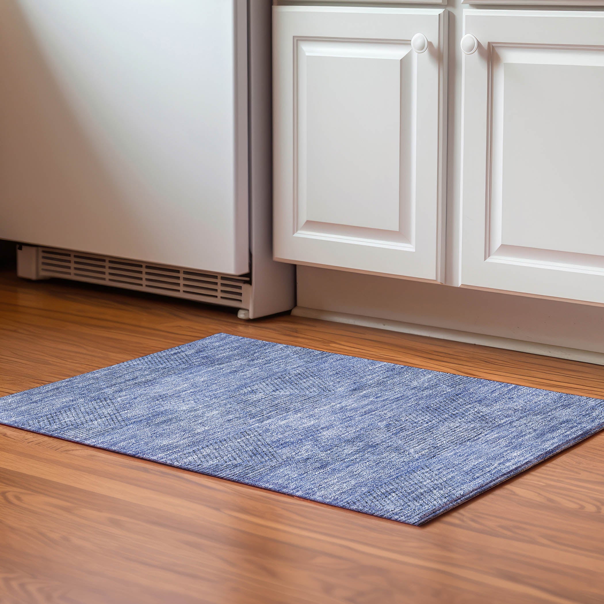 Colombo Machine Washable Transitional Blue Rug 1'8" x 2'6" #shape_Rectangle