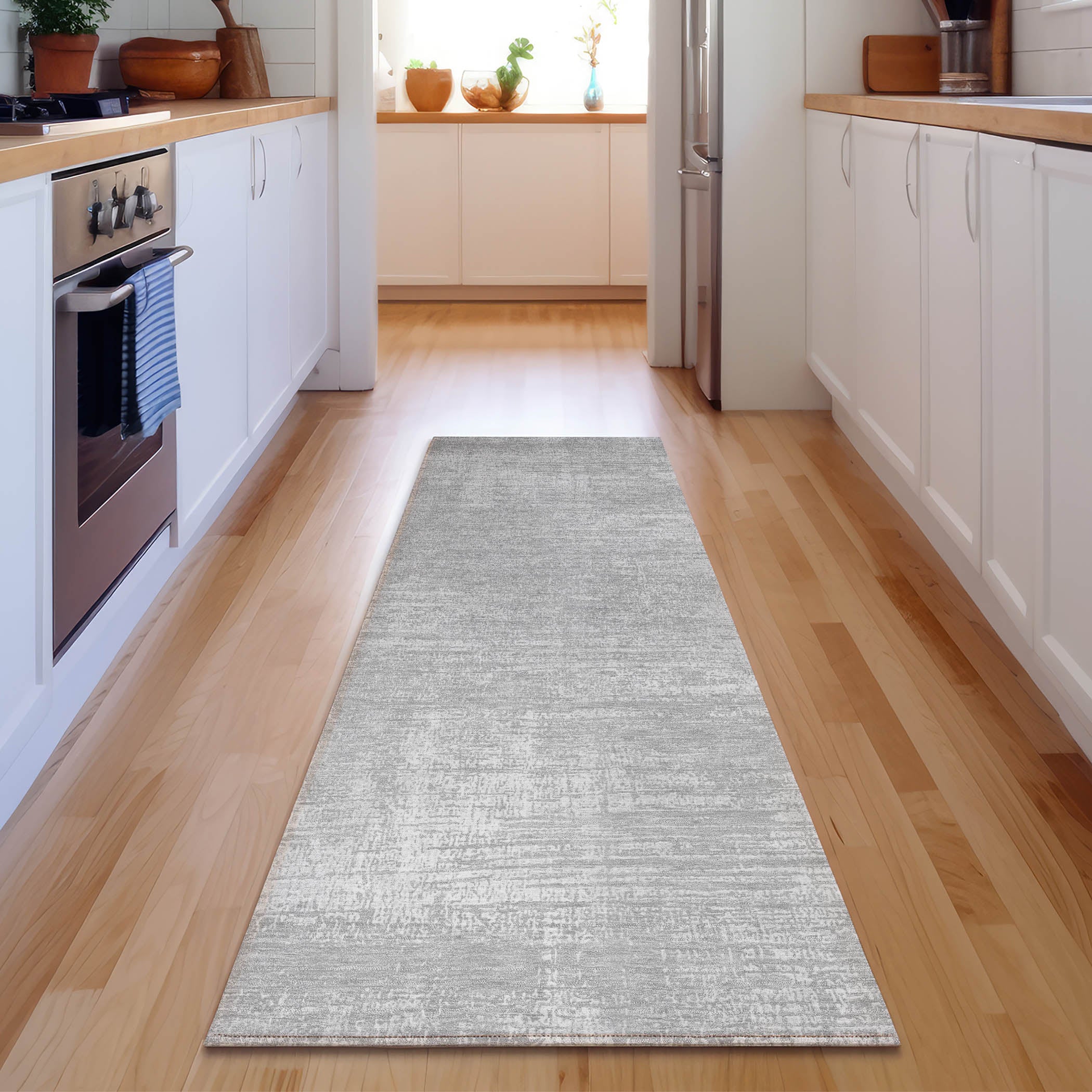 Bern Machine Washable Transitional Silver Gray Rug 2'3" x 7'6" #shape_Runner
