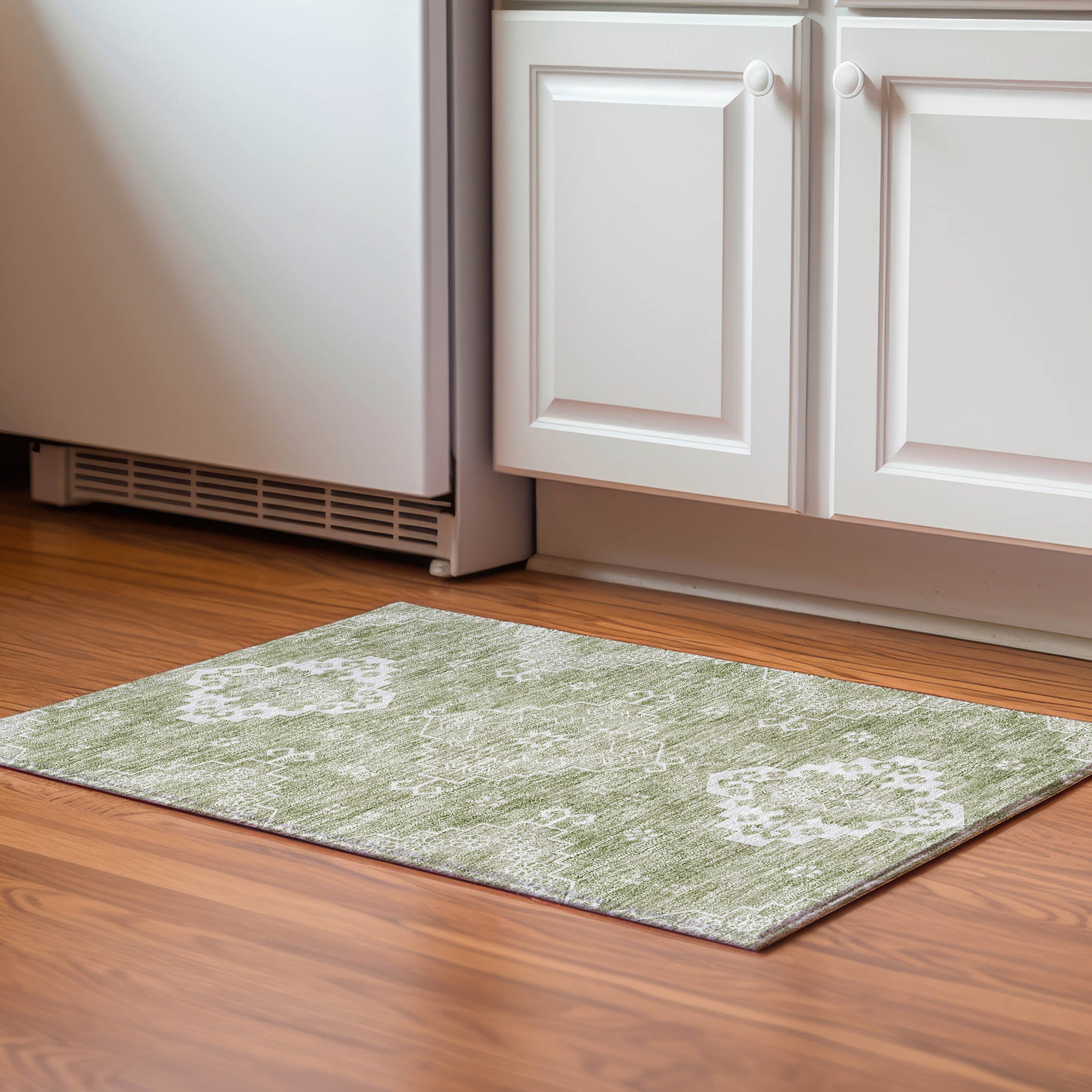 Santorini Machine Washable Traditional Aloe Green Rug 1'8" x 2'6" #shape_Rectangle