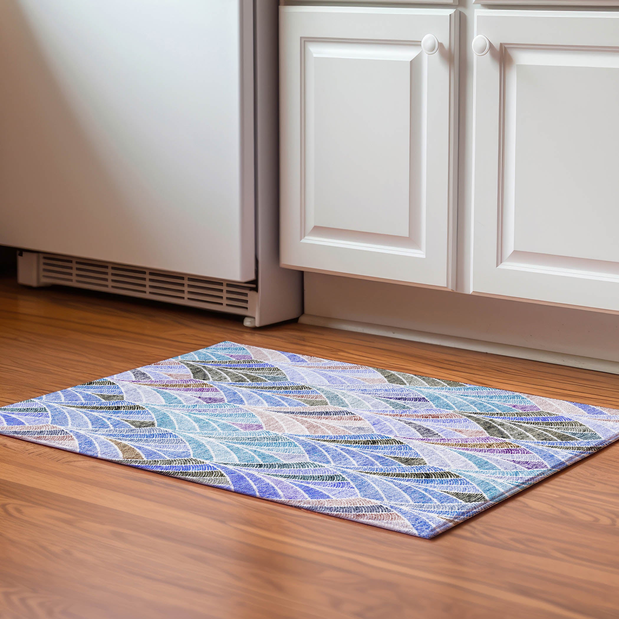 Montevideo Machine Washable Transitional Blue Rug 1'8" x 2'6" #shape_Rectangle