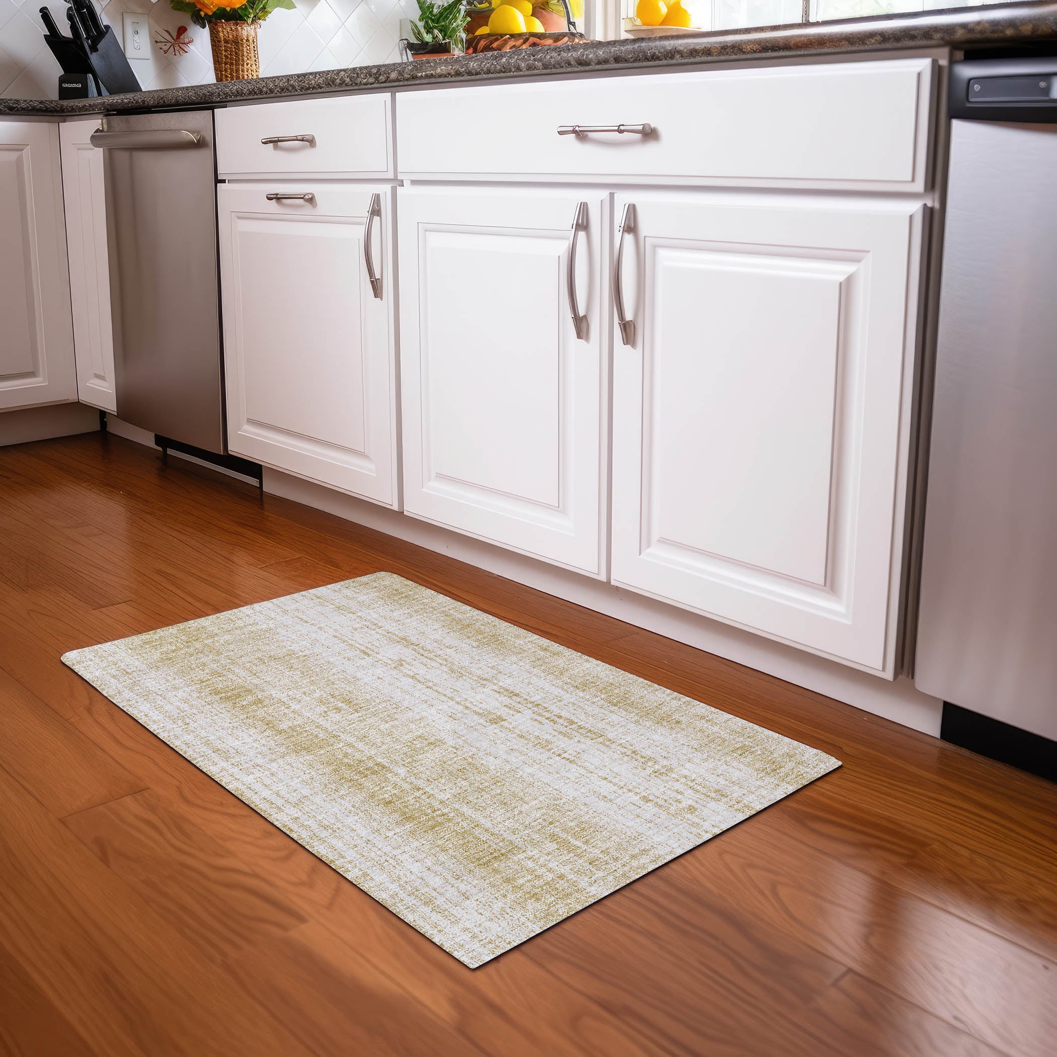 Lucerne Machine Washable Transitional Gold Rug 1'8" x 2'6" #shape_Rectangle