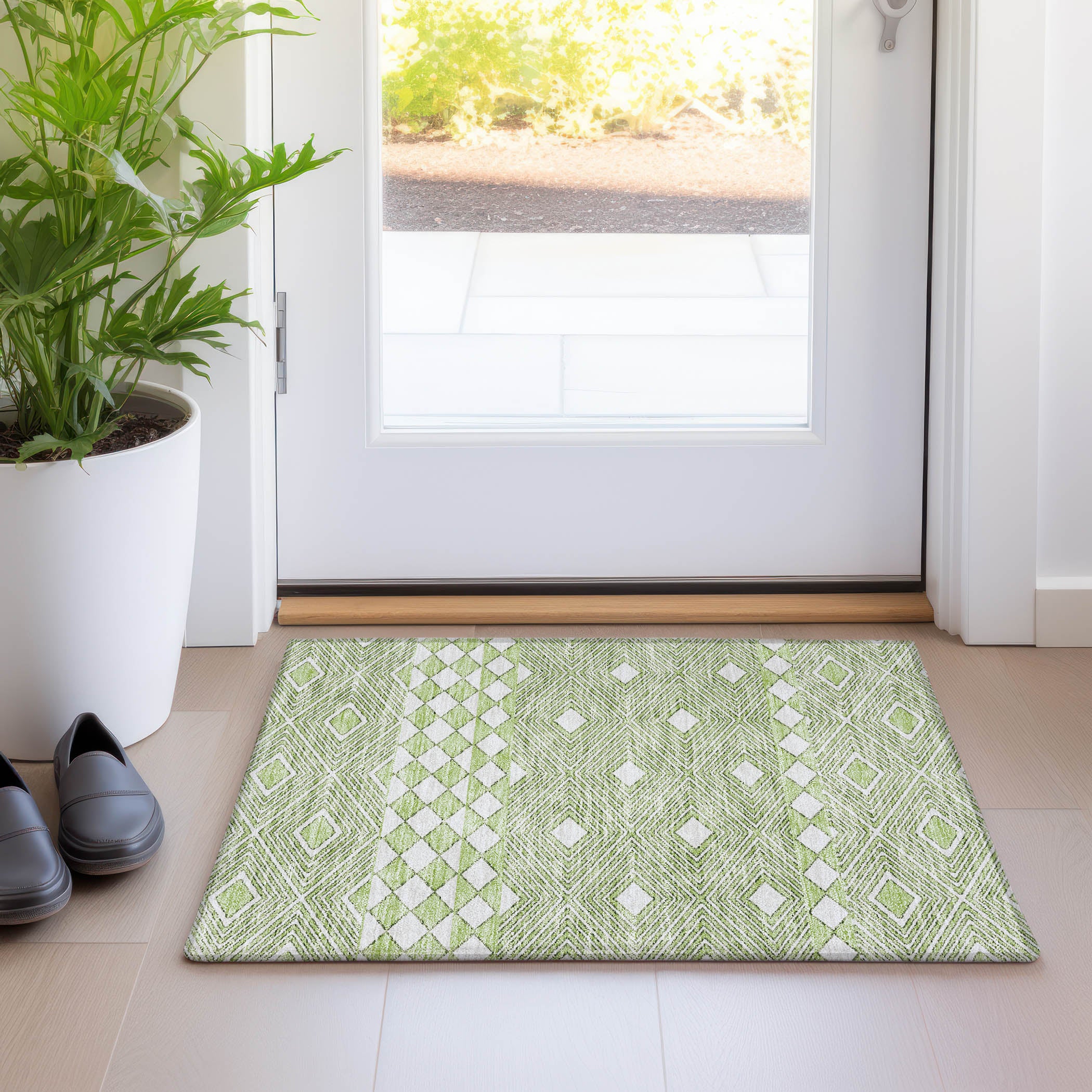 Dubrovnik Machine Washable Transitional Aloe Green Rug 1'8" x 2'6" #shape_Rectangle