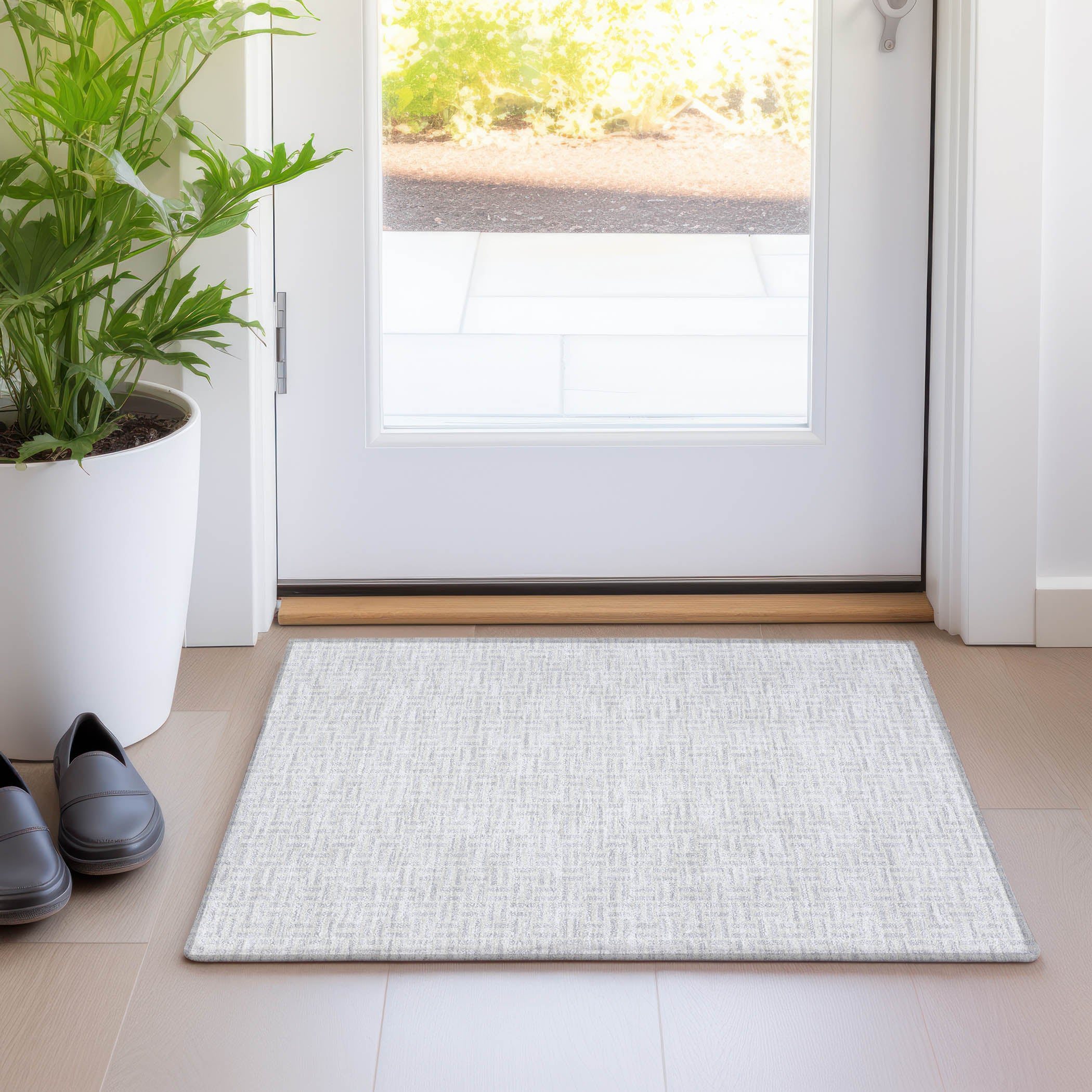 Oaxaca Machine Washable Transitional Silver Gray Rug 1'8" x 2'6" #shape_Rectangle