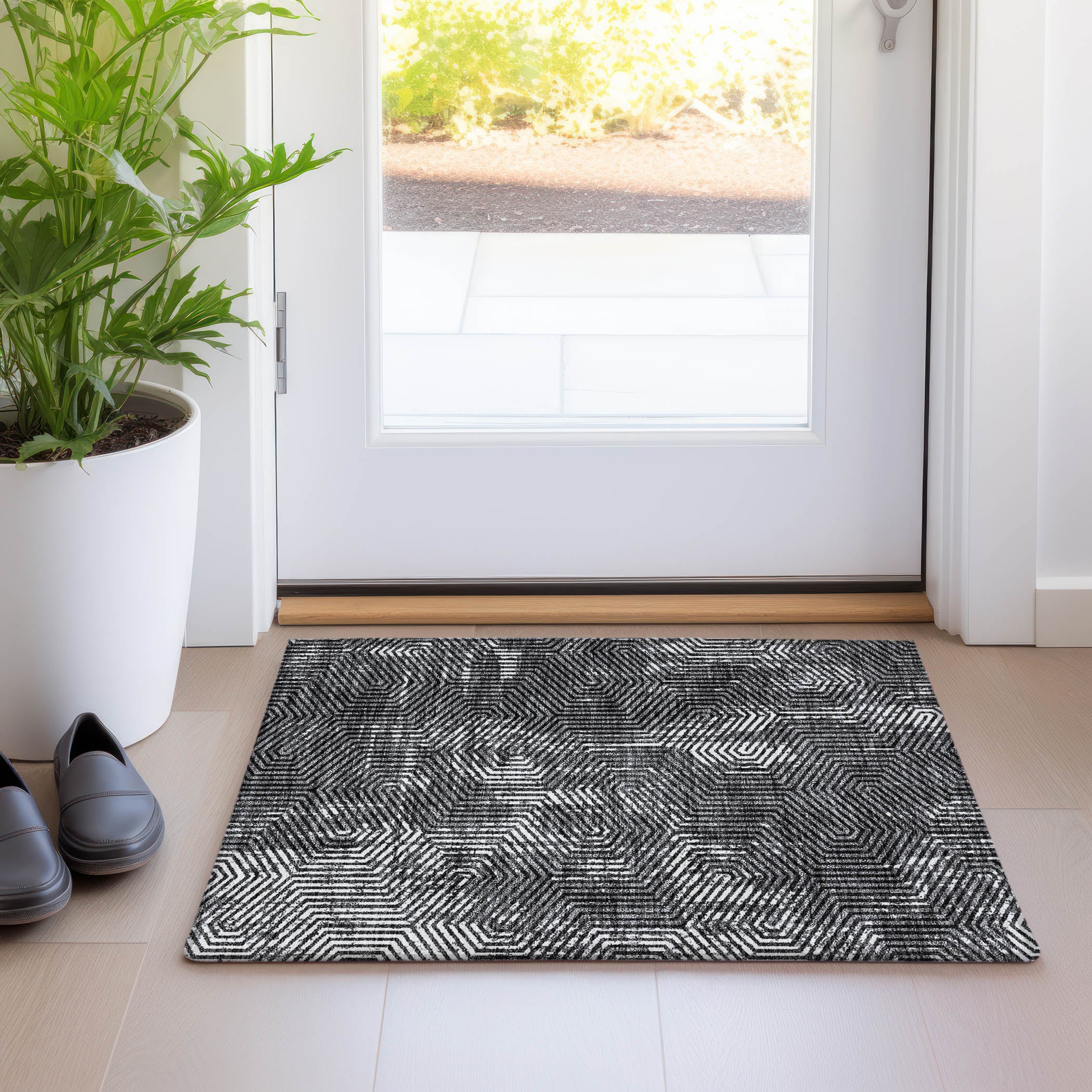 Bern Machine Washable Transitional Black Rug 1'8" x 2'6" #shape_Rectangle