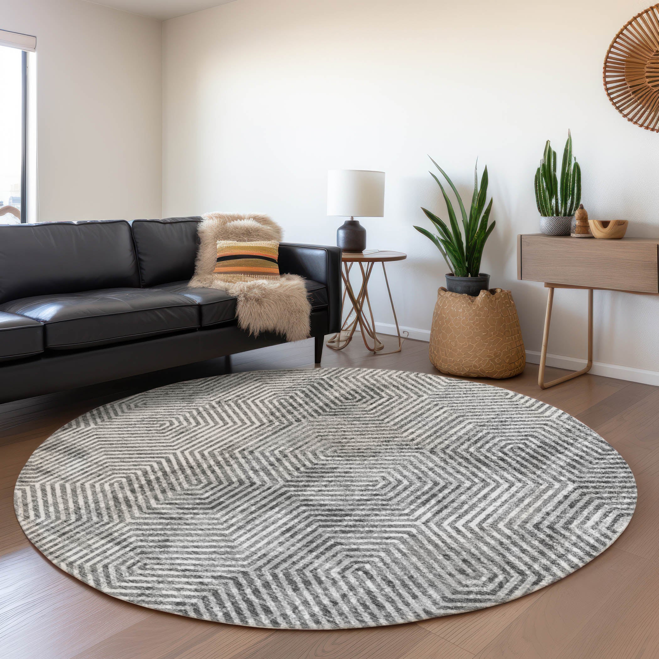 Bern Machine Washable Transitional Silver Gray Rug 8' x 8' #shape_Round