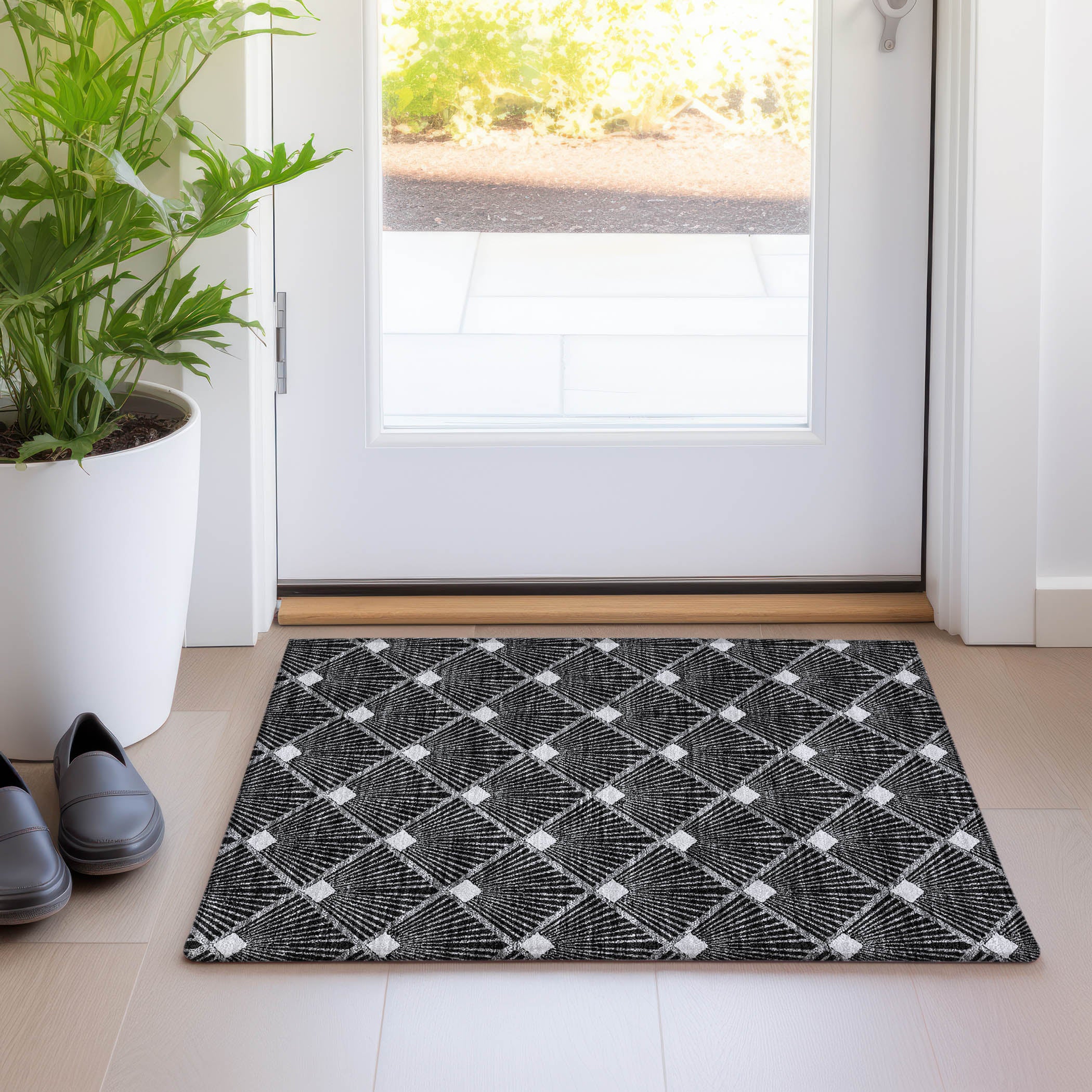 Kotor Machine Washable Transitional Black Rug 1'8" x 2'6" #shape_Rectangle