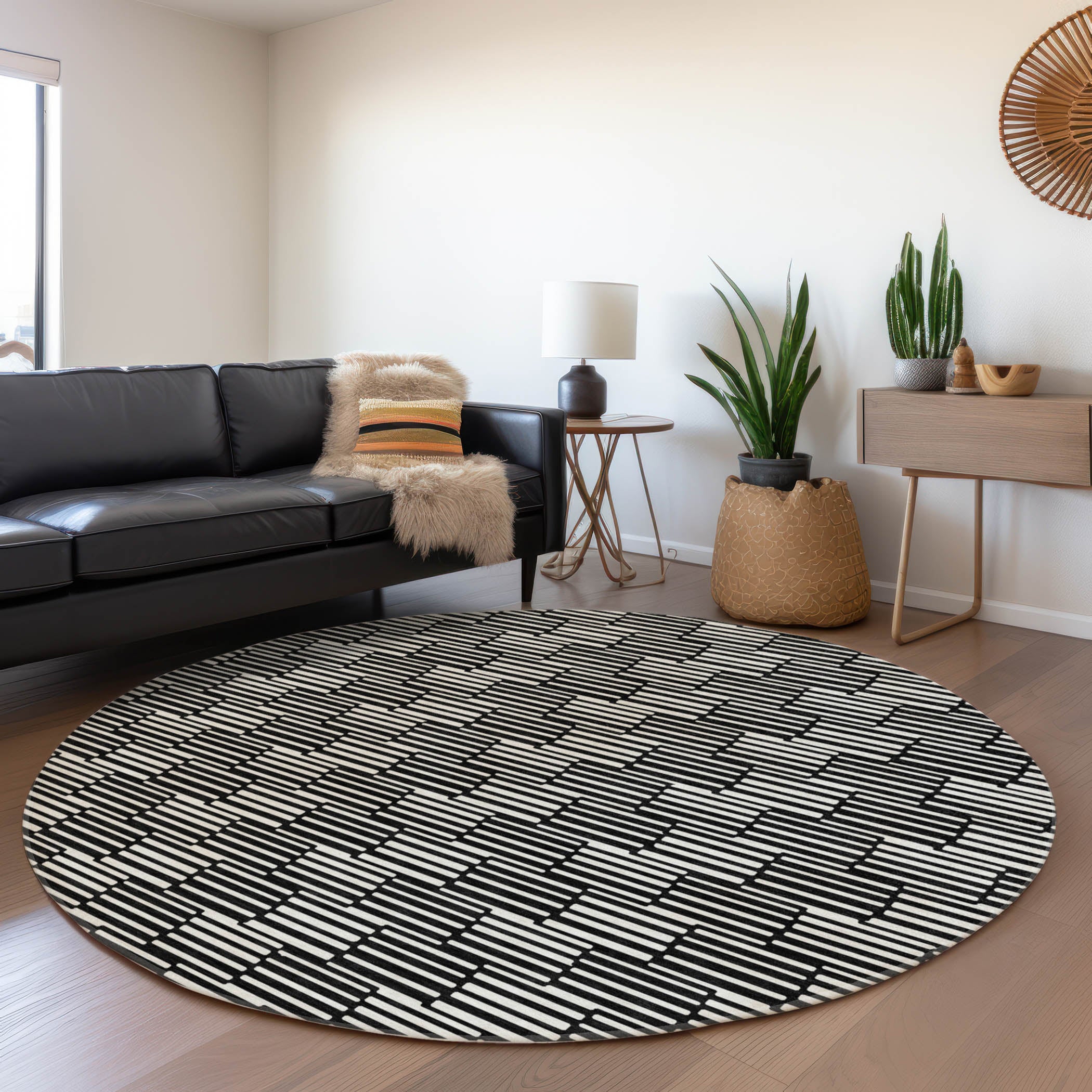 Vienna Machine Washable Transitional Black Rug 8' x 8' #shape_Round