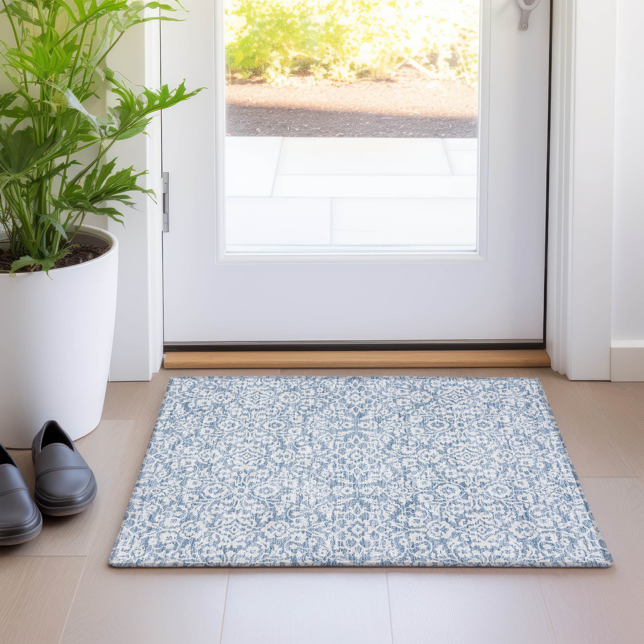 Sintra Machine Washable Traditional Denim Blue Rug 1'8" x 2'6" #shape_Rectangle