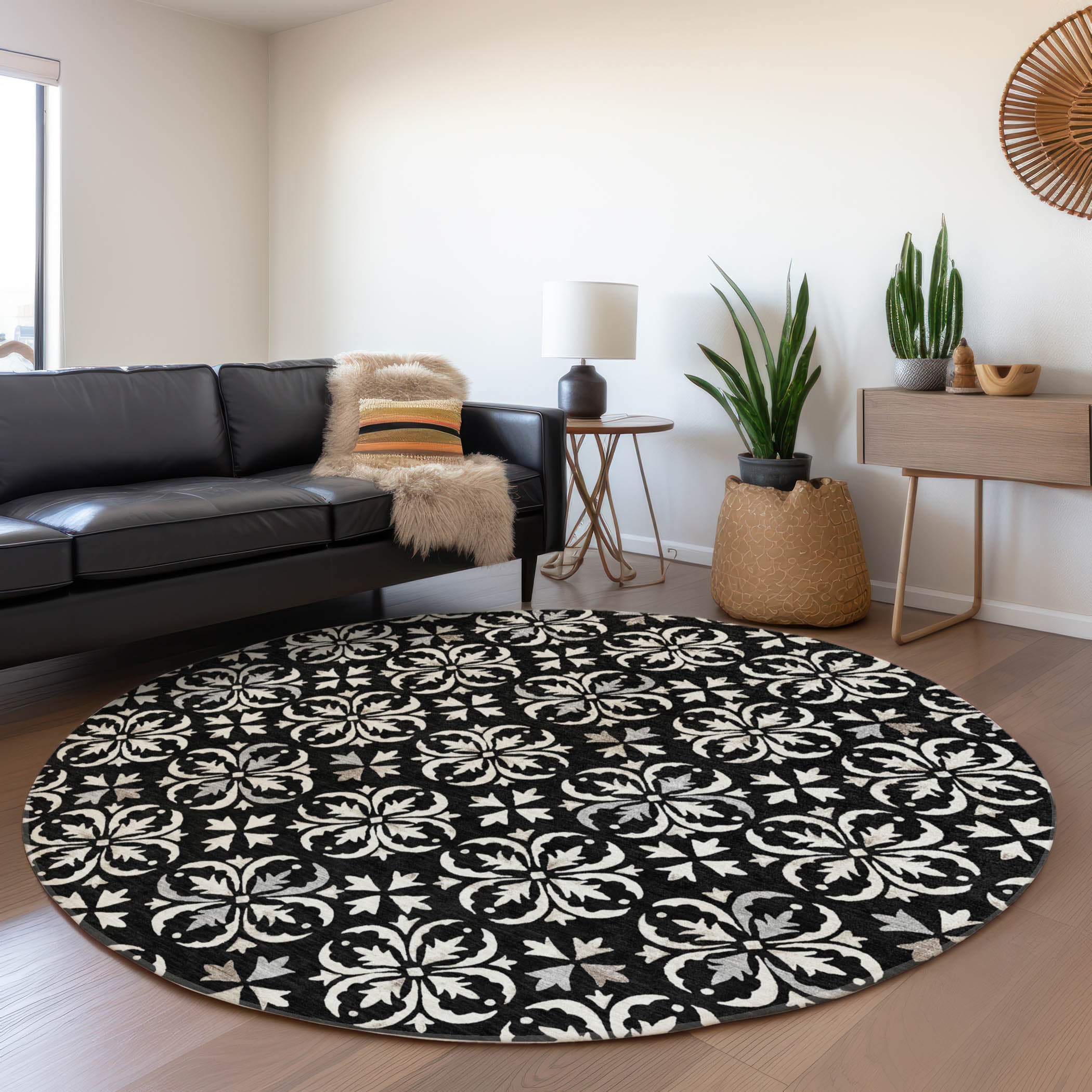 Antigua Machine Washable Transitional Black Rug 8' x 8' #shape_Round