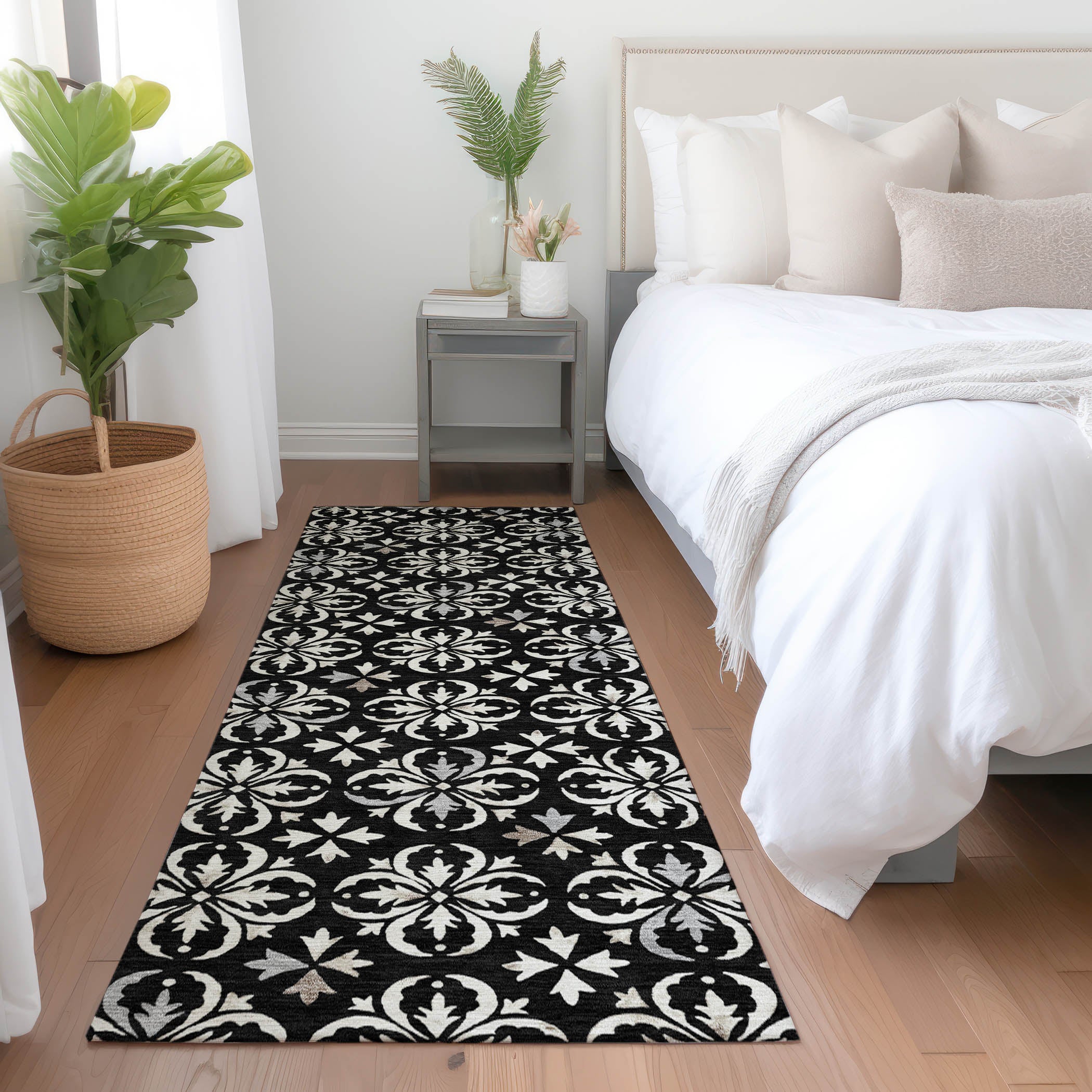 Antigua Machine Washable Transitional Black Rug 2'3" x 7'6" #shape_Runner