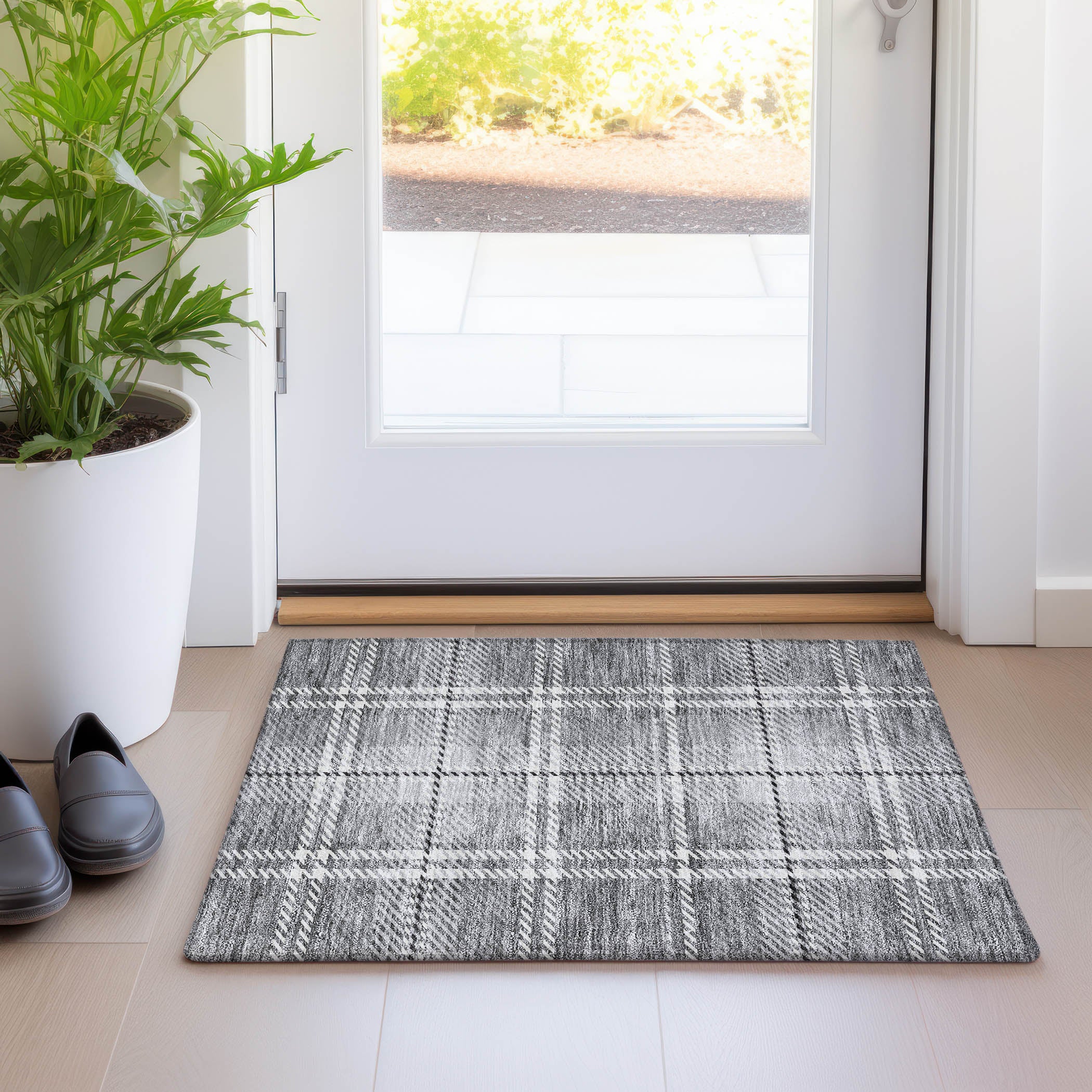Chiang Mai Machine Washable Transitional Gray Rug 1'8" x 2'6" #shape_Rectangle
