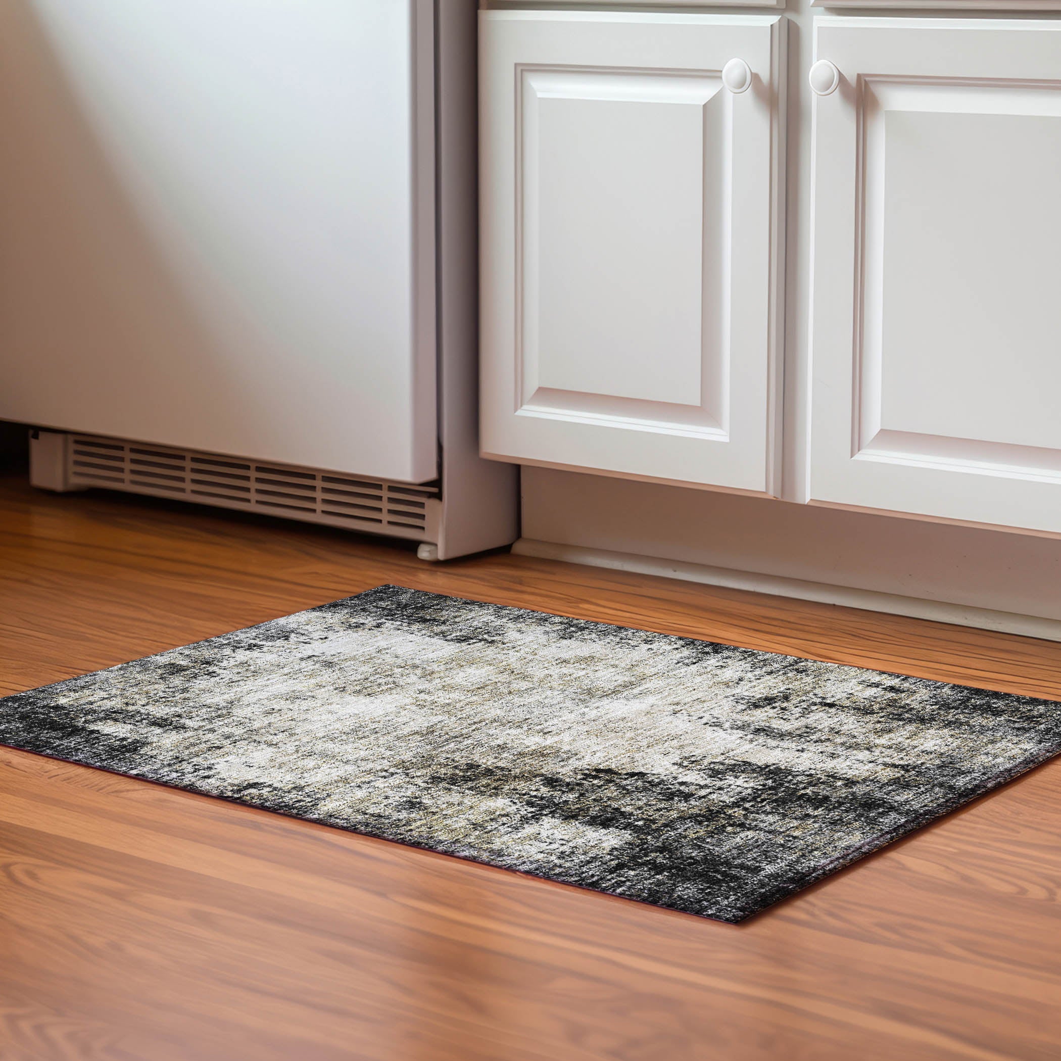 Bogota Machine Washable Transitional Black Rug 1'8" x 2'6" #shape_Rectangle