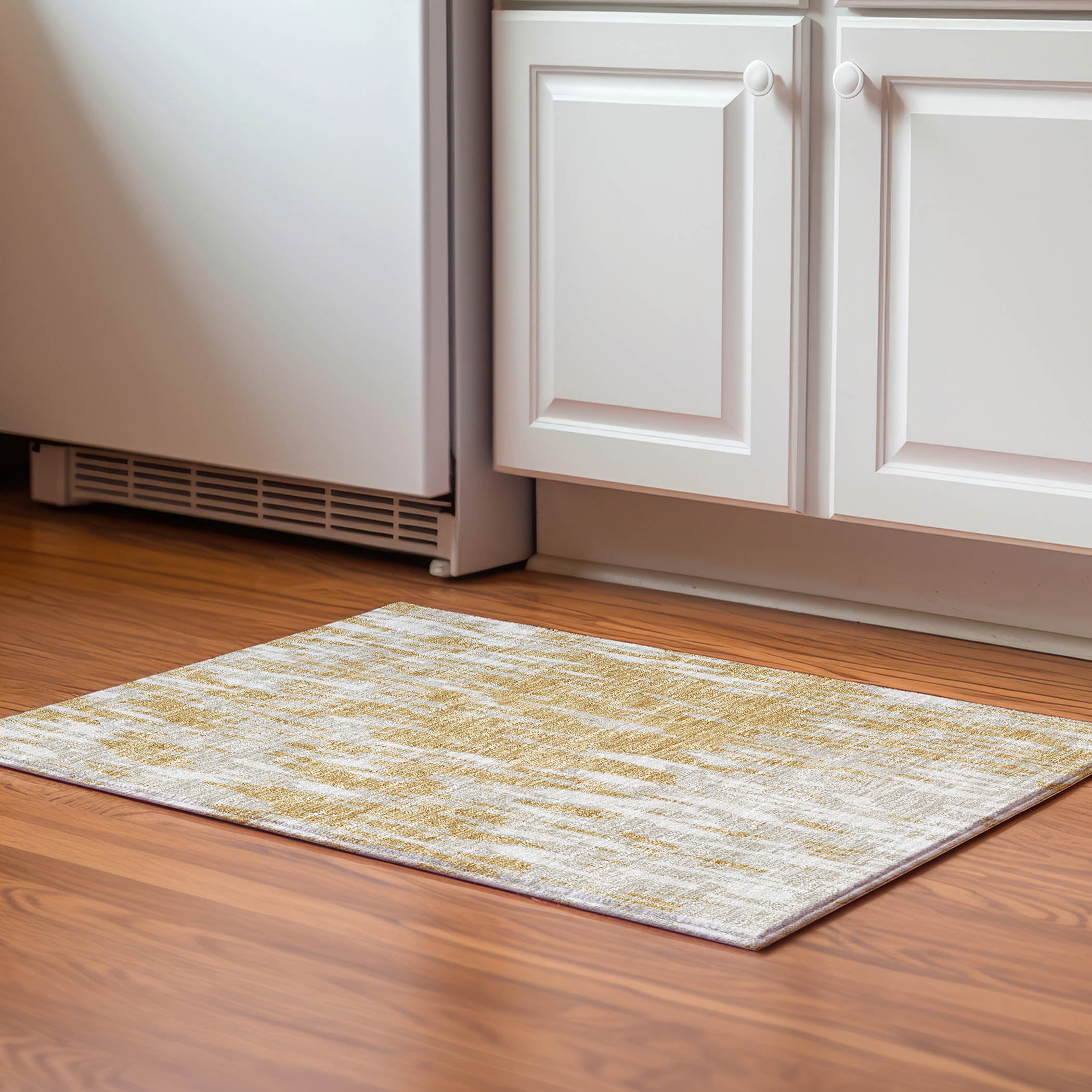 Porto Machine Washable Transitional Gold Rug 1'8" x 2'6" #shape_Rectangle